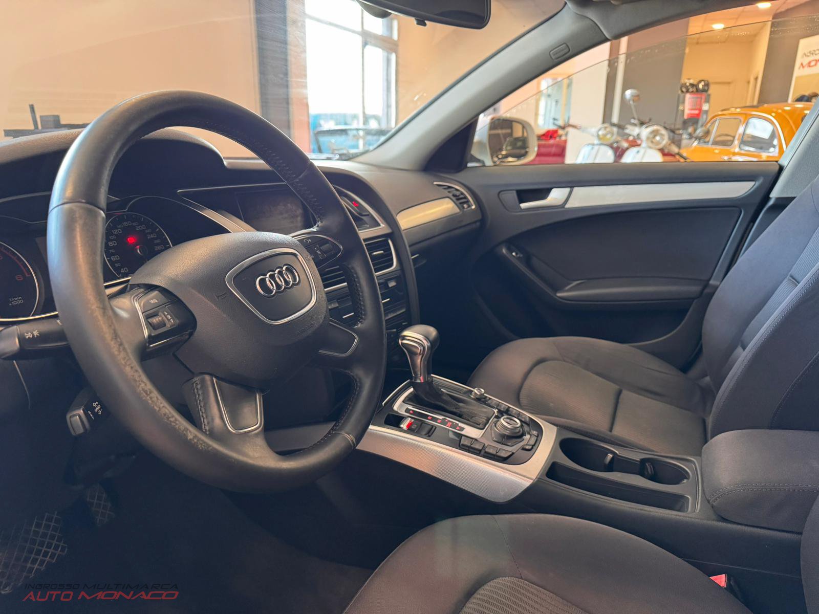 Audi A4 Avant 2.0 TDI 143CV 2012