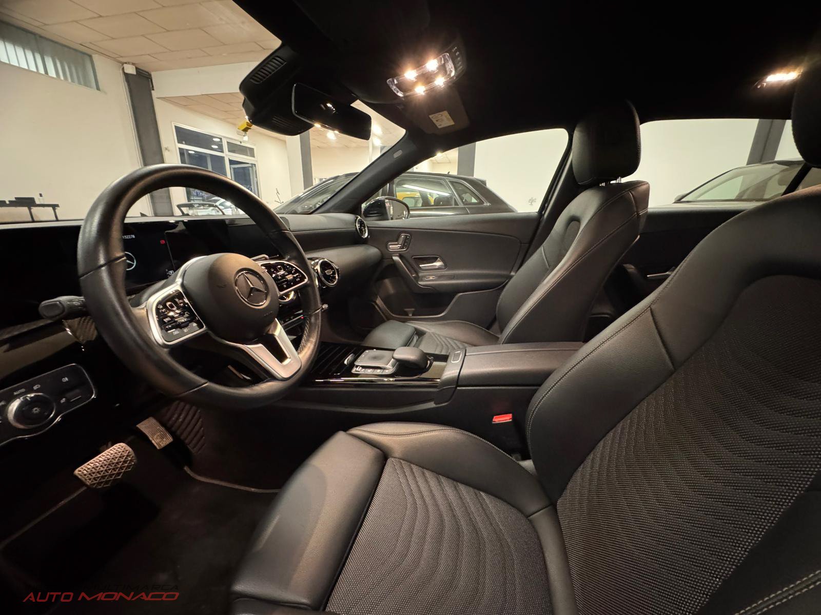 Mercedes-benz A 180d Sport 2021