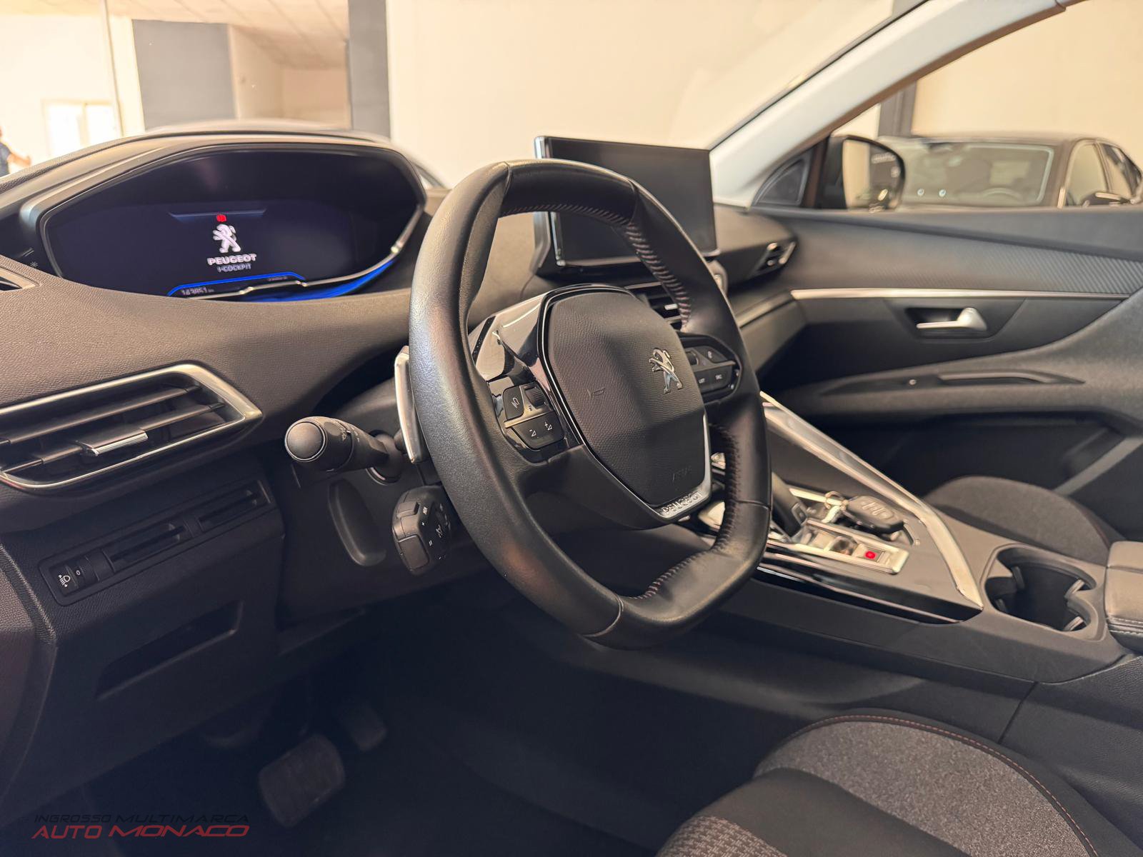 Peugeot 3008 BlueHDi 130cv EAT8 2021