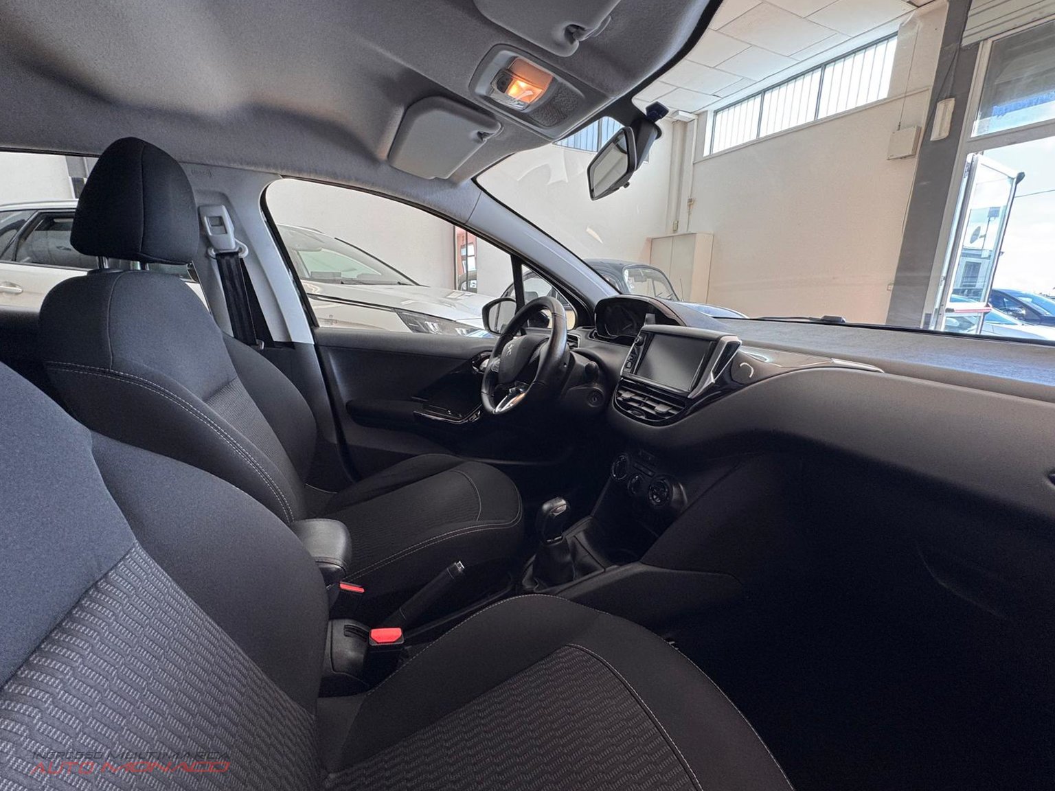 Peugeot 208 BlueHDi 75cv Active 2018