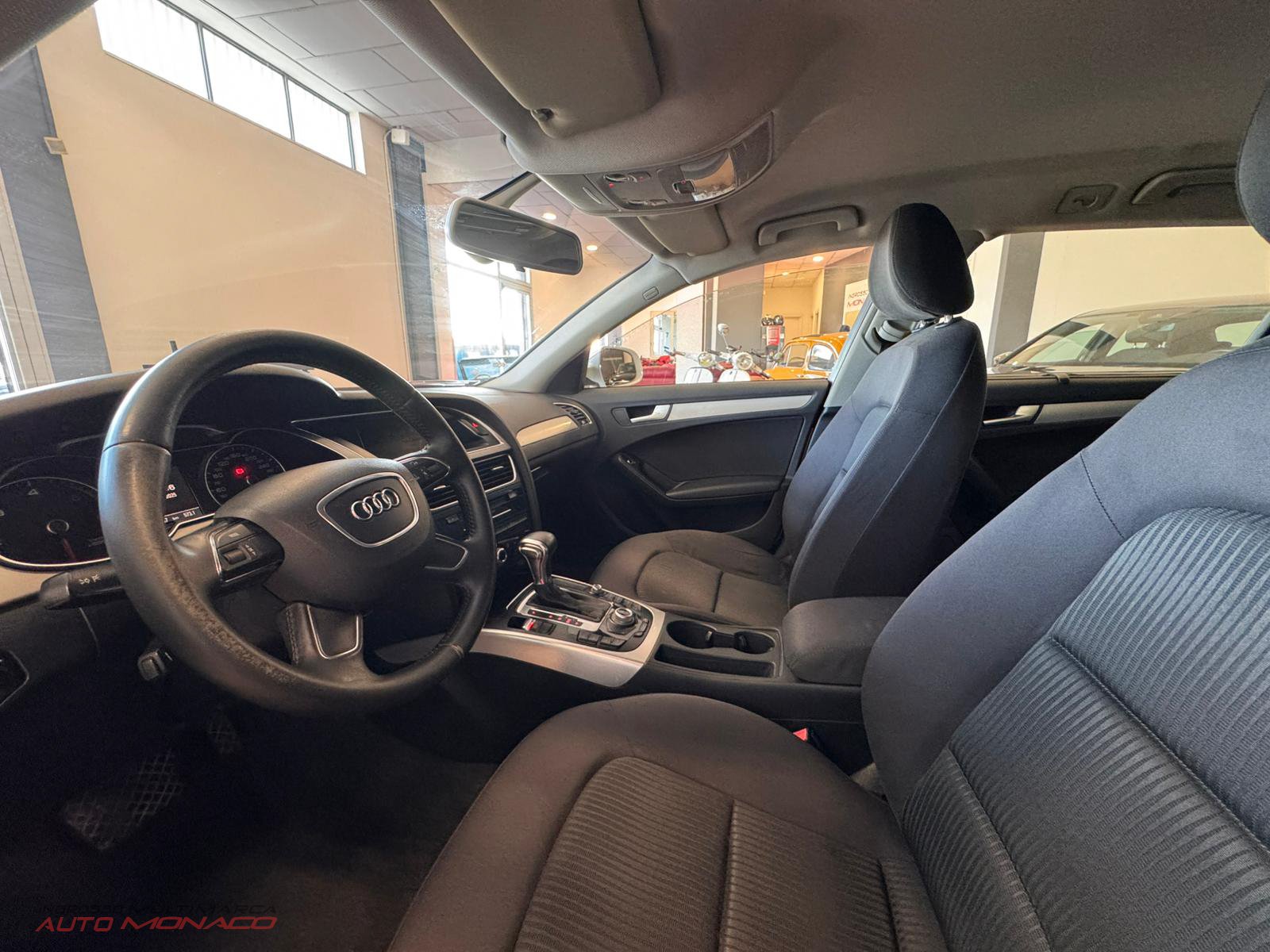 Audi A4 Avant 2.0 TDI 143CV 2012