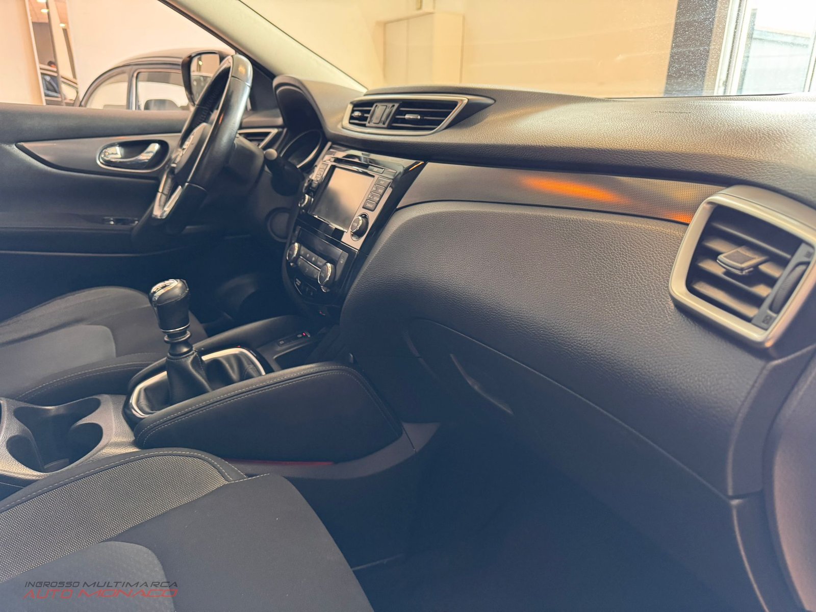 Nissan Qashqai 1.5 dCi 110cv AUTOCARRO N-Connecta 2018