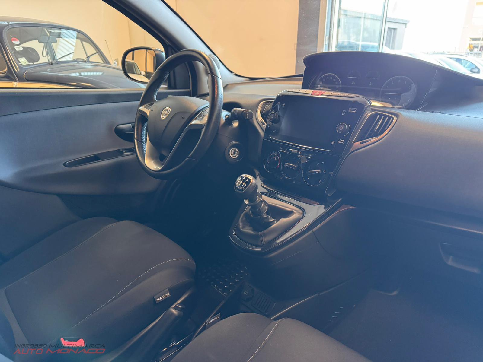 Lancia Ypsilon 1.0 FireFly 70cv Hybrid Gold 2022