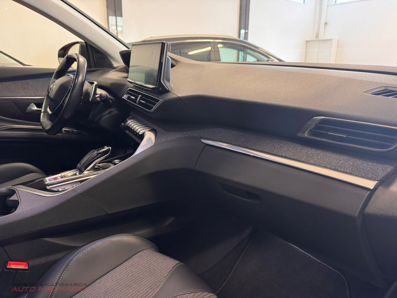 Peugeot 5008 BlueHDi 130cv EAT8 Allure 2022