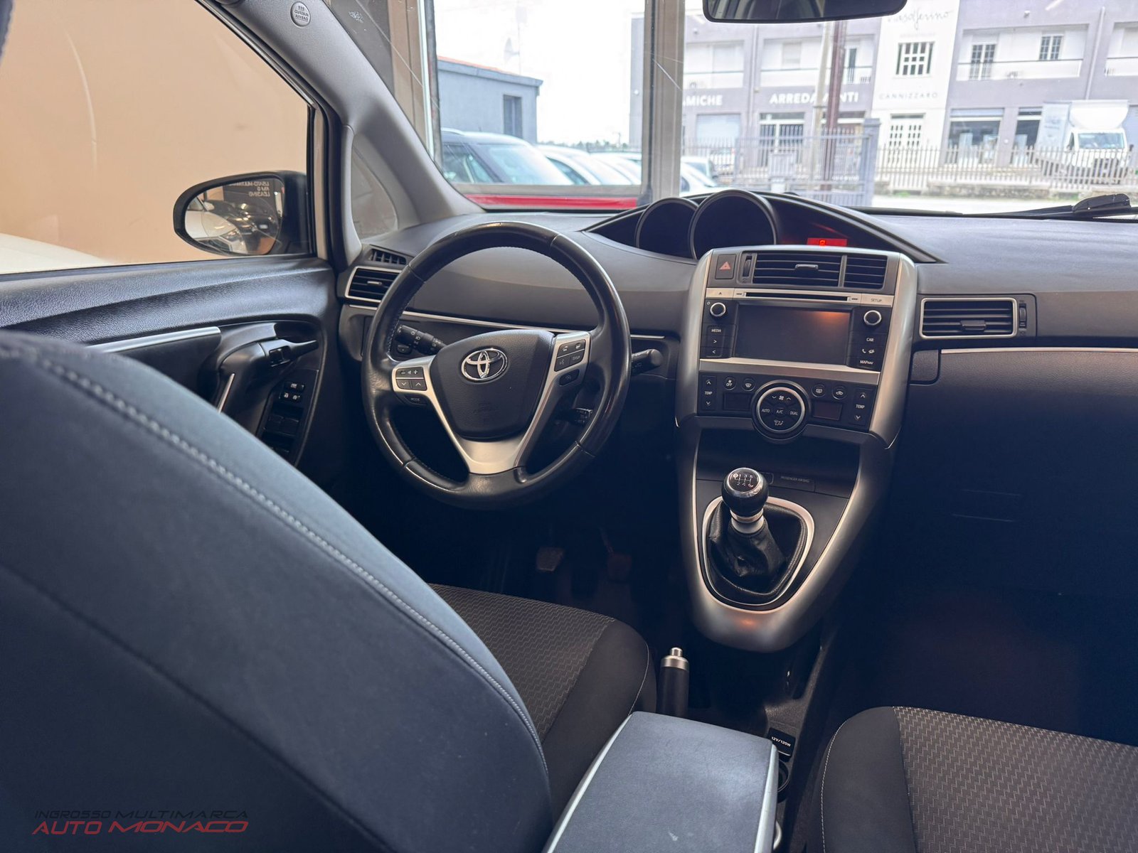 Toyota Verso 1.6 D-4D 110cv 2015