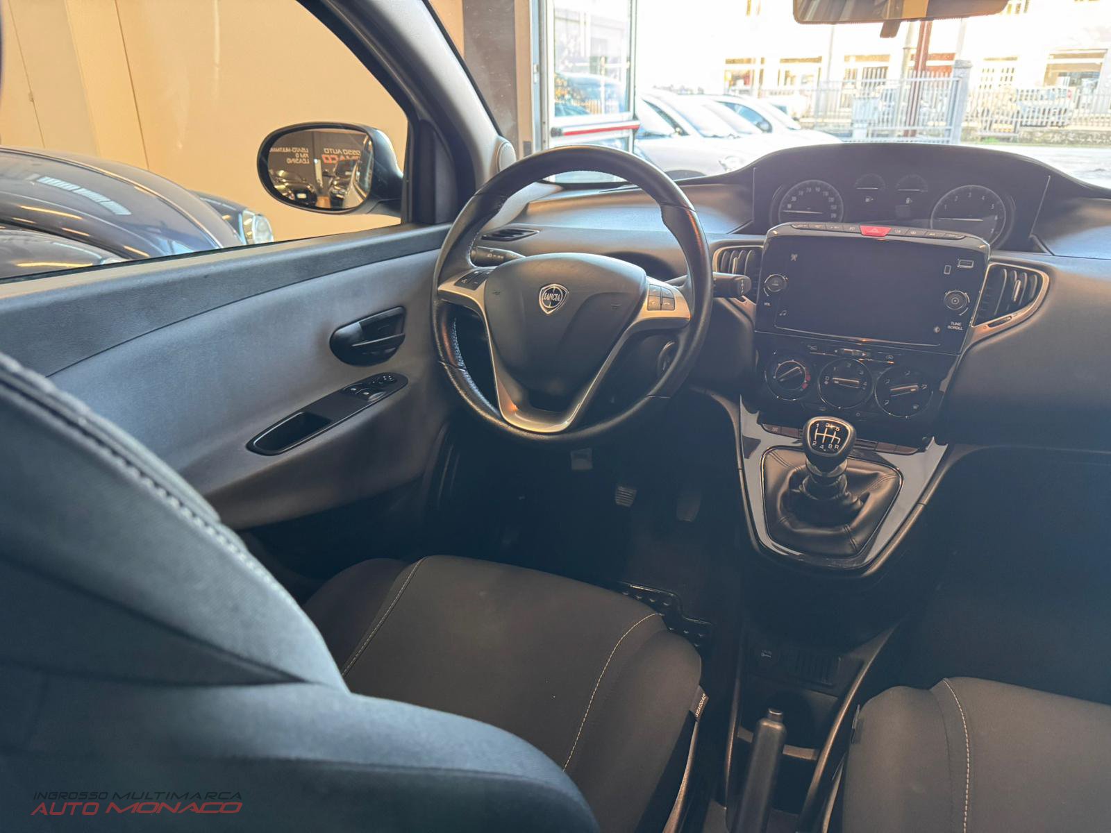 Lancia Ypsilon 1.0 FireFly 70cv Hybrid Gold 2022