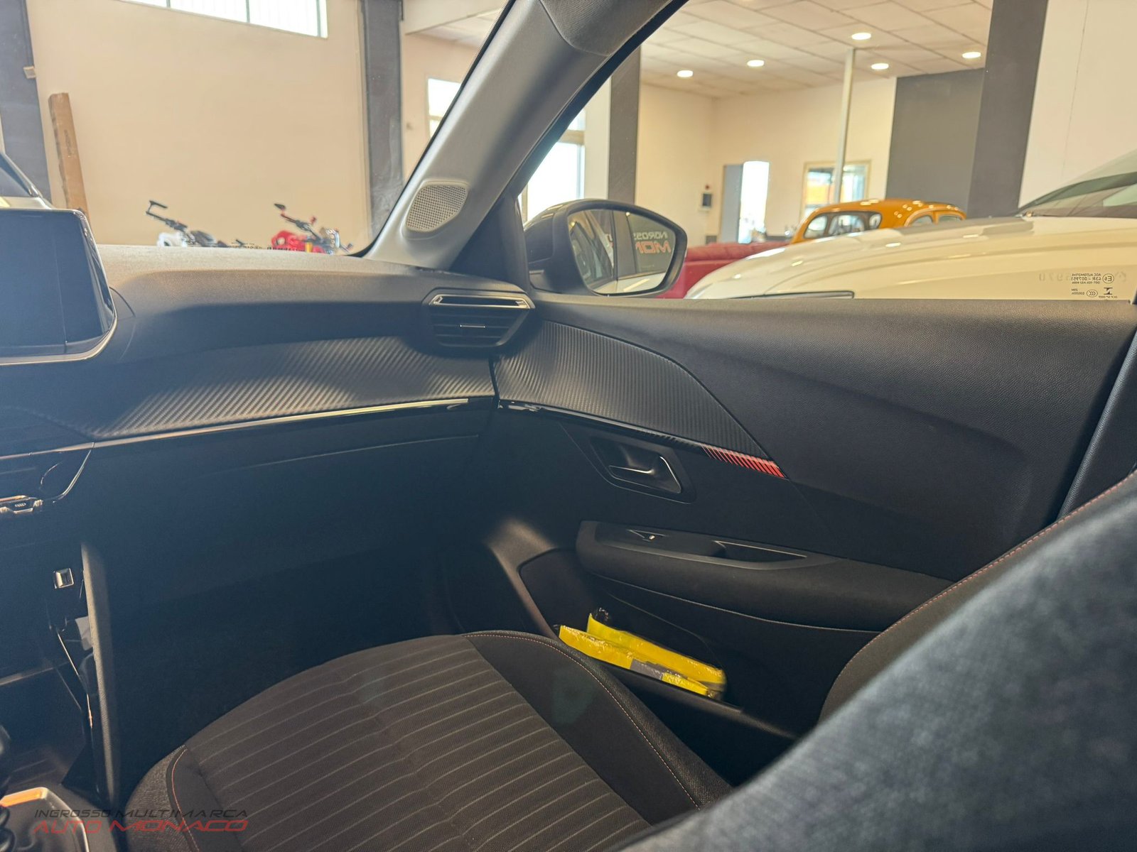 Peugeot 208 BlueHDi 100cv Active 2022