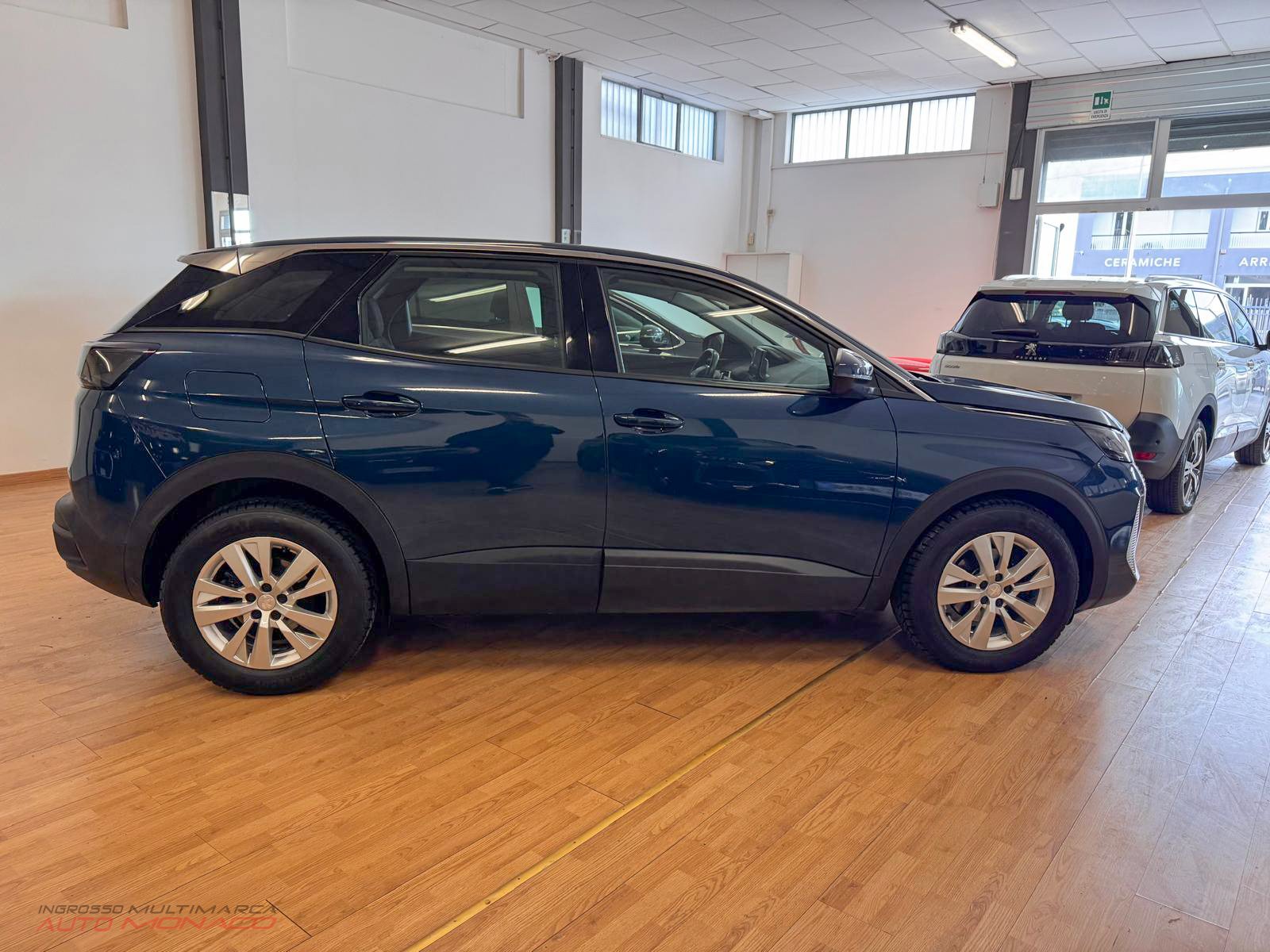 Peugeot 3008 BlueHDi 130cv EAT8 2021