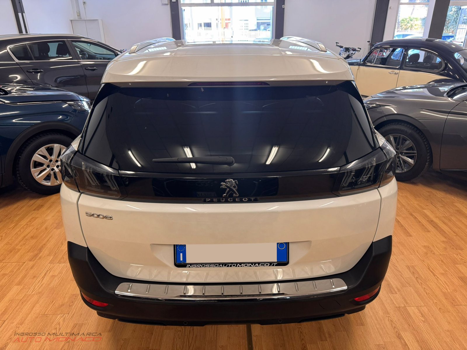 Peugeot 5008 BlueHDi 130cv EAT8 Allure 2022