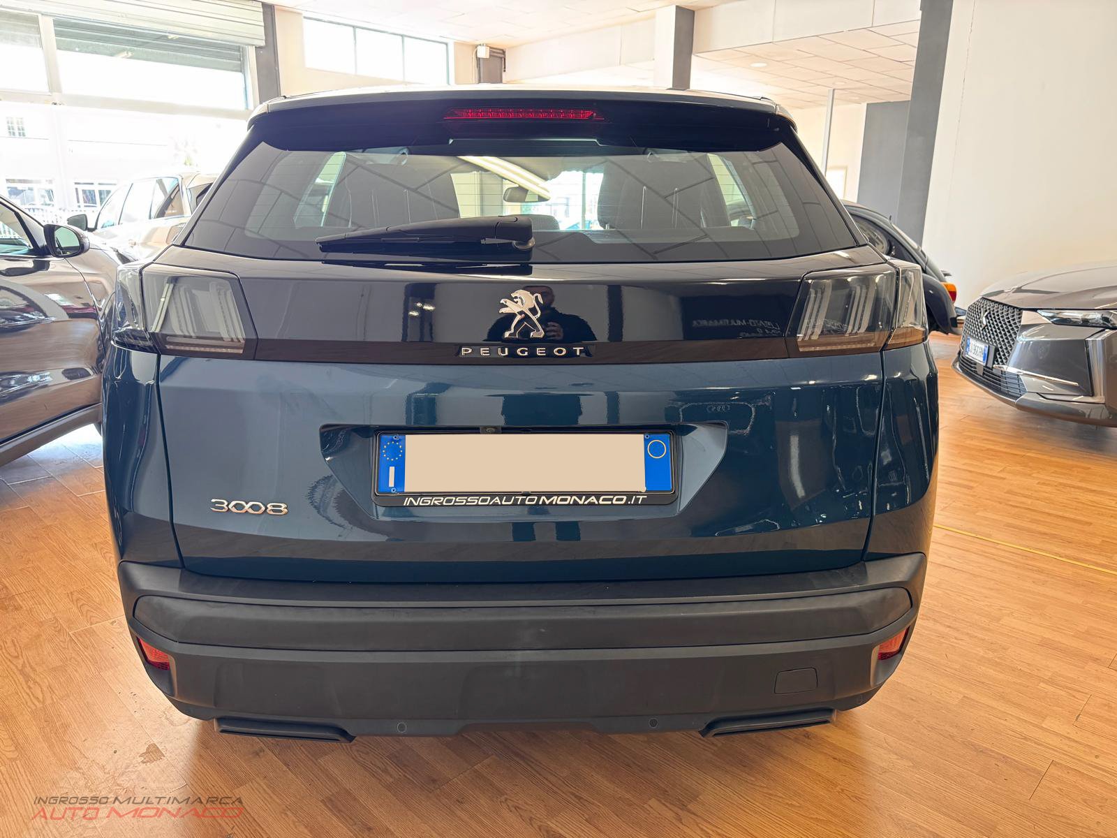 Peugeot 3008 BlueHDi 130cv EAT8 2021