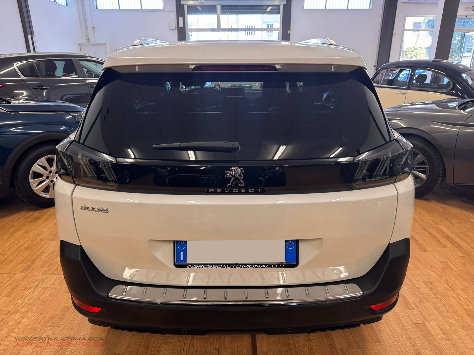 Peugeot 5008 BlueHDi 130cv EAT8 Allure 2022
