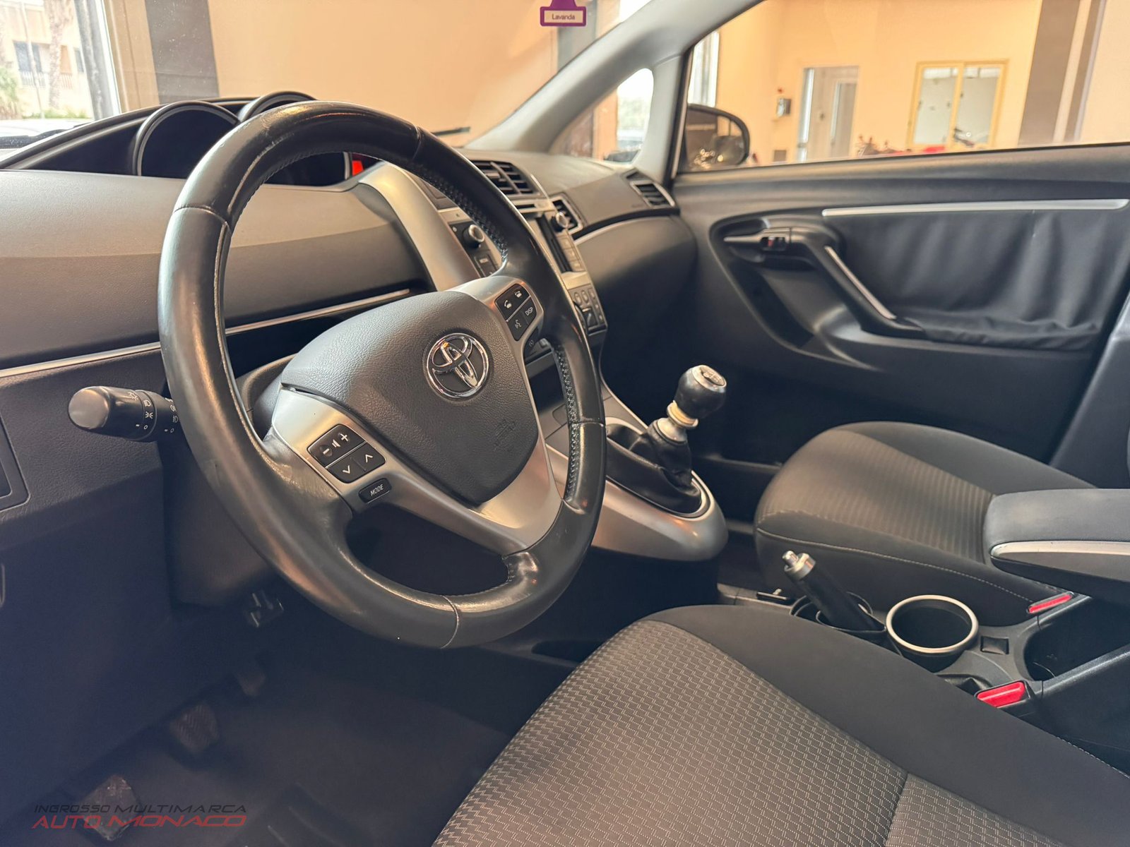 Toyota Verso 1.6 D-4D 110cv 2015