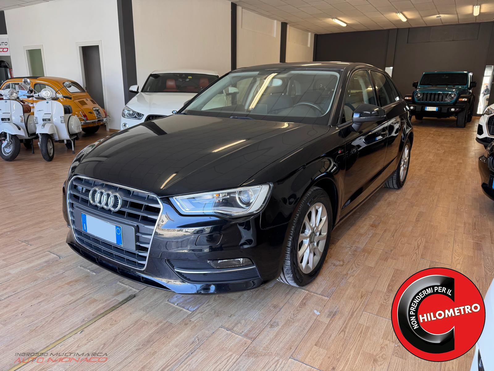 Audi A3 1.6 TDI 105cv Business 2014