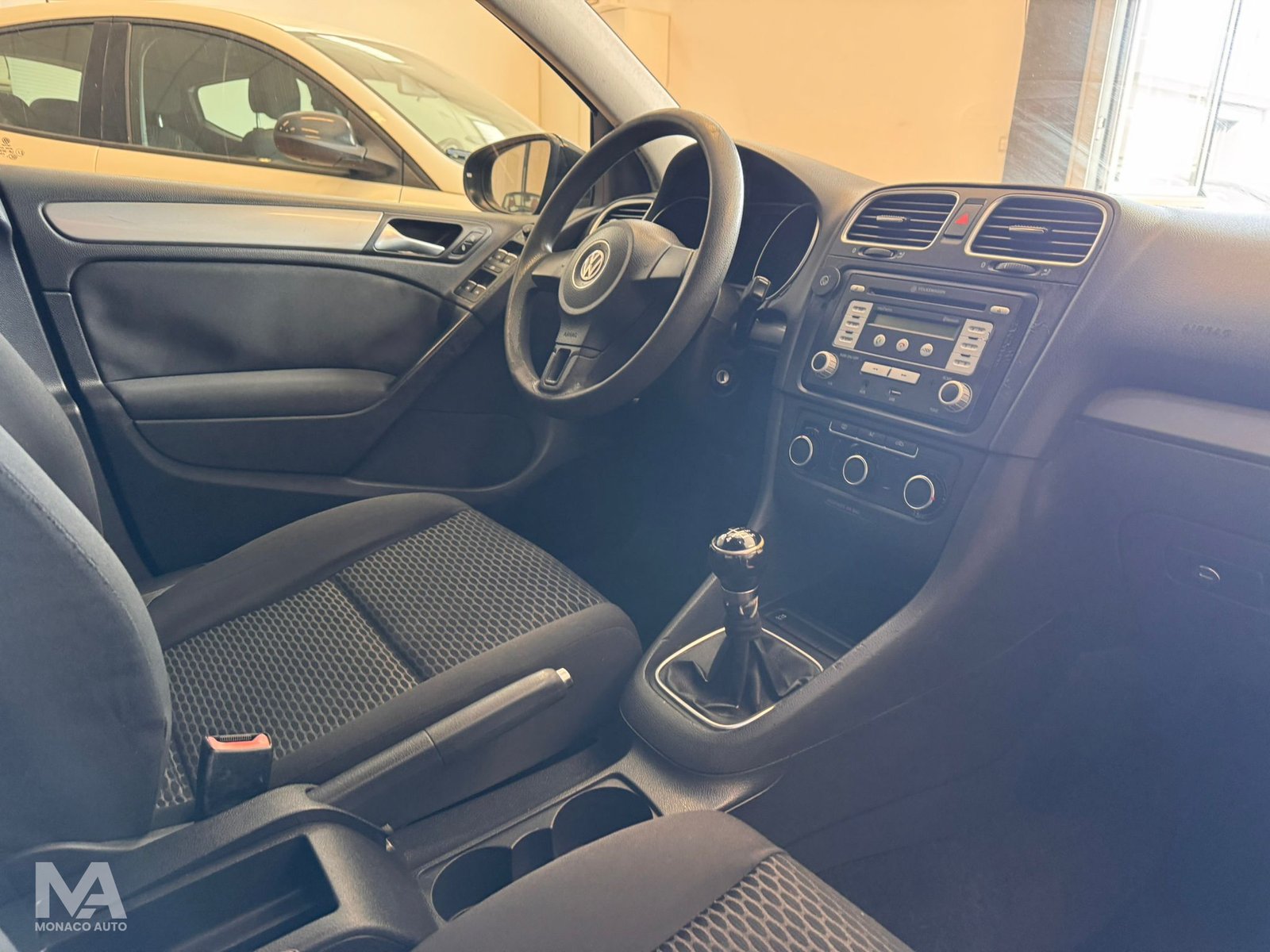 Volkswagen Golf 1.6 105cv TDI 2012