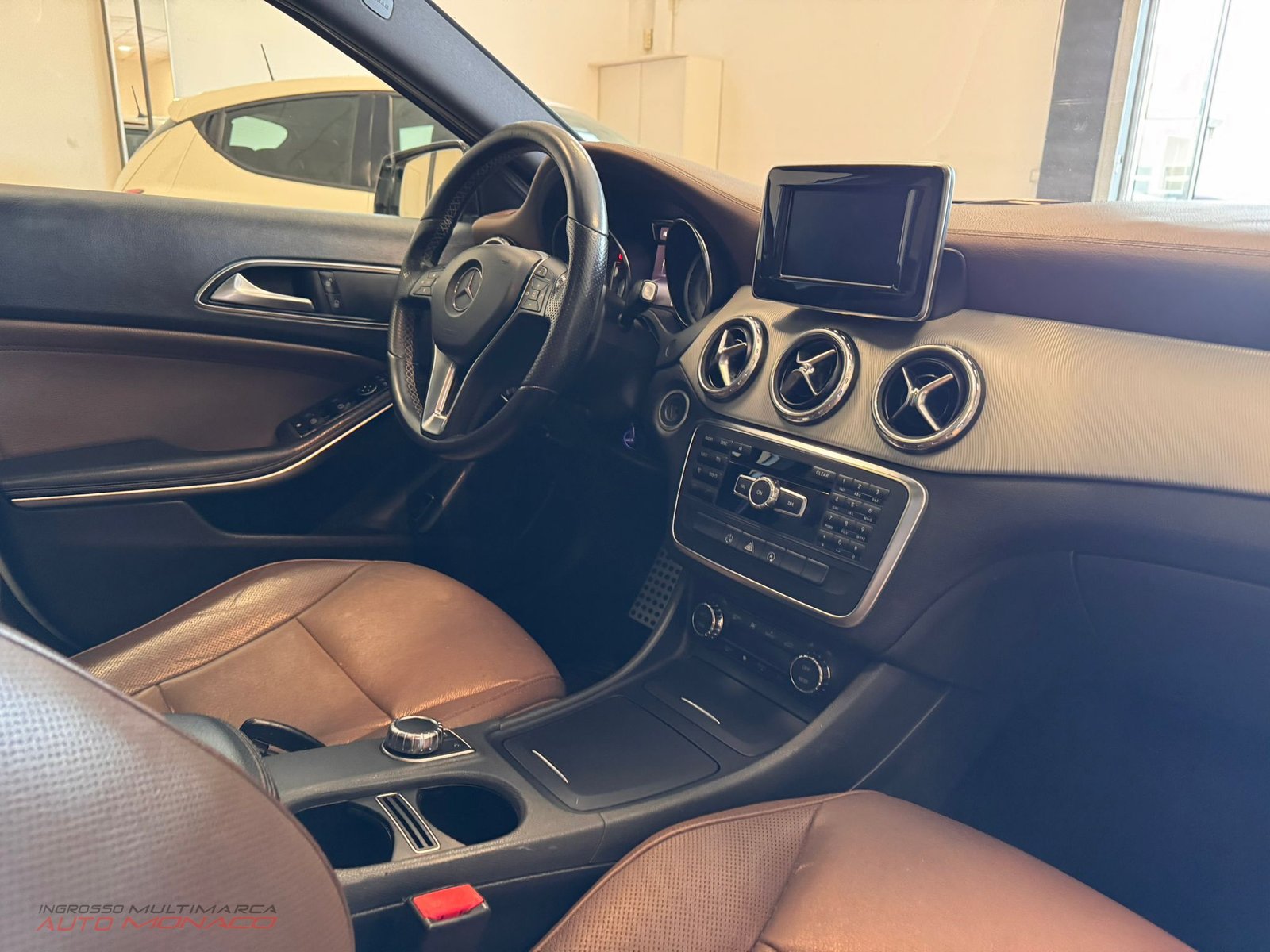 Mercedes-benz GLA 200 d Premium 2015 135cv