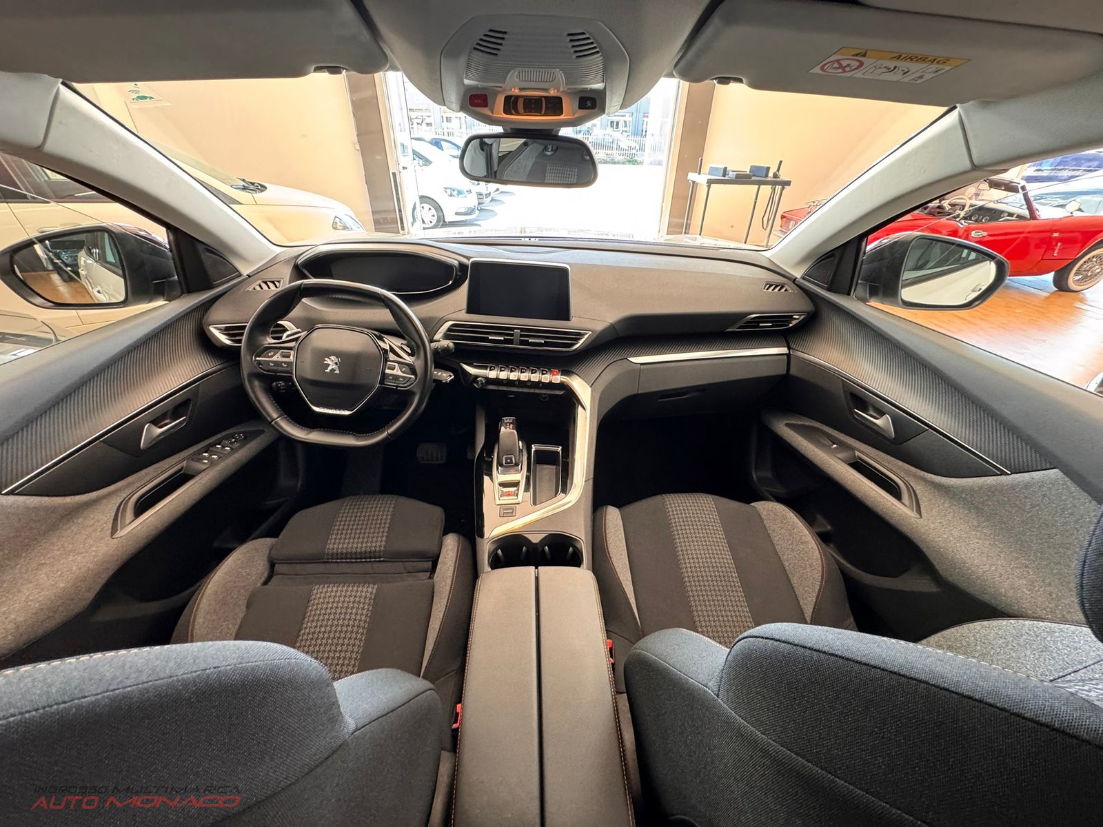 Peugeot 3008 BlueHDi 130 S&S EAT8 Business 2020 130cv