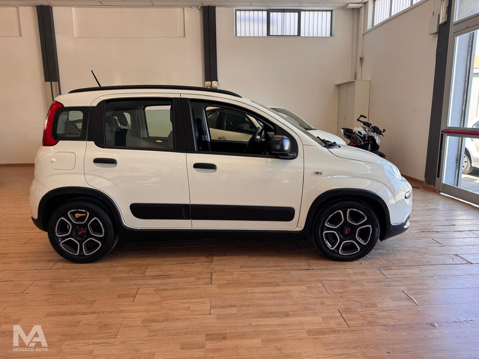 Fiat Panda Cross 1.0 70cv FireFly S&S Hybrid 2022