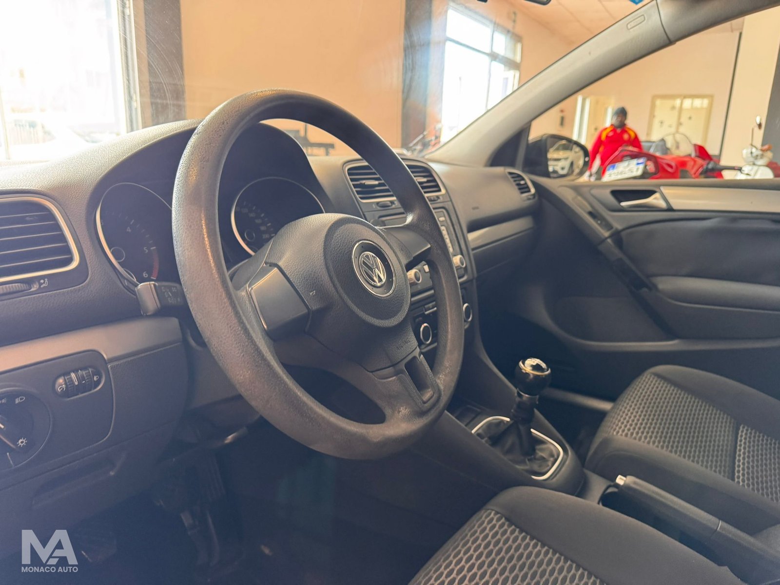 Volkswagen Golf 1.6 105cv TDI 2012