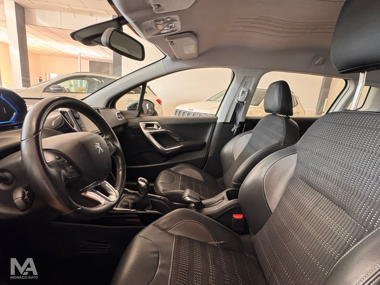 Peugeot 2008 Allure 1.5 HDi 100 92cv 2015