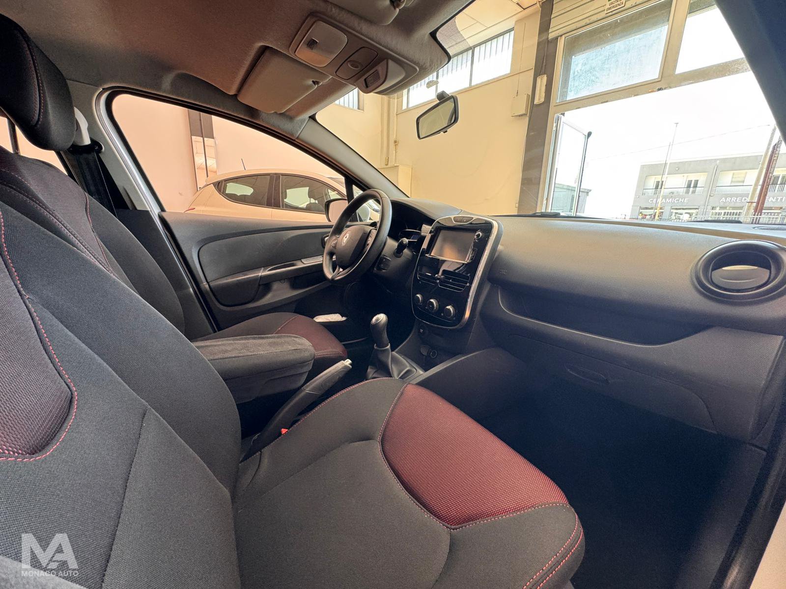 Renault Clio 1.5 dCi 8V 75CV zen 2015
