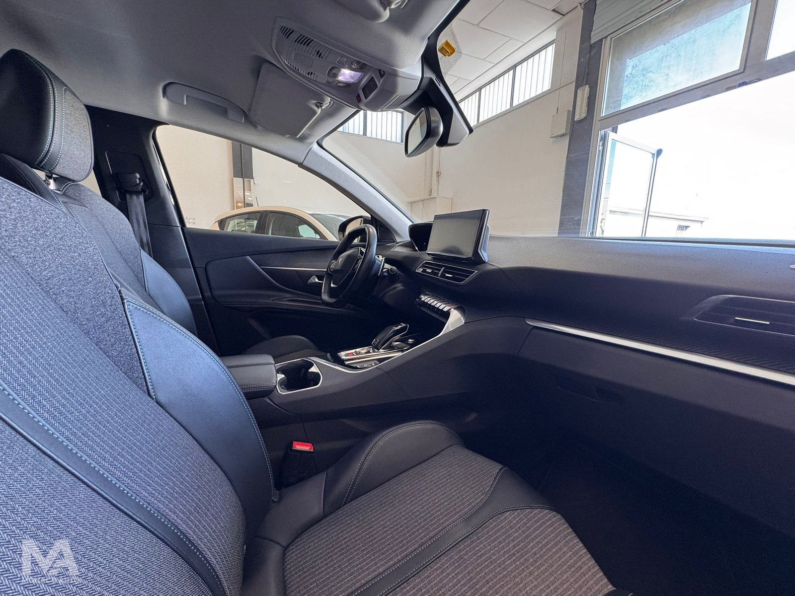 Peugeot 3008 BlueHDi 130 S&S EAT8 Allure 2022