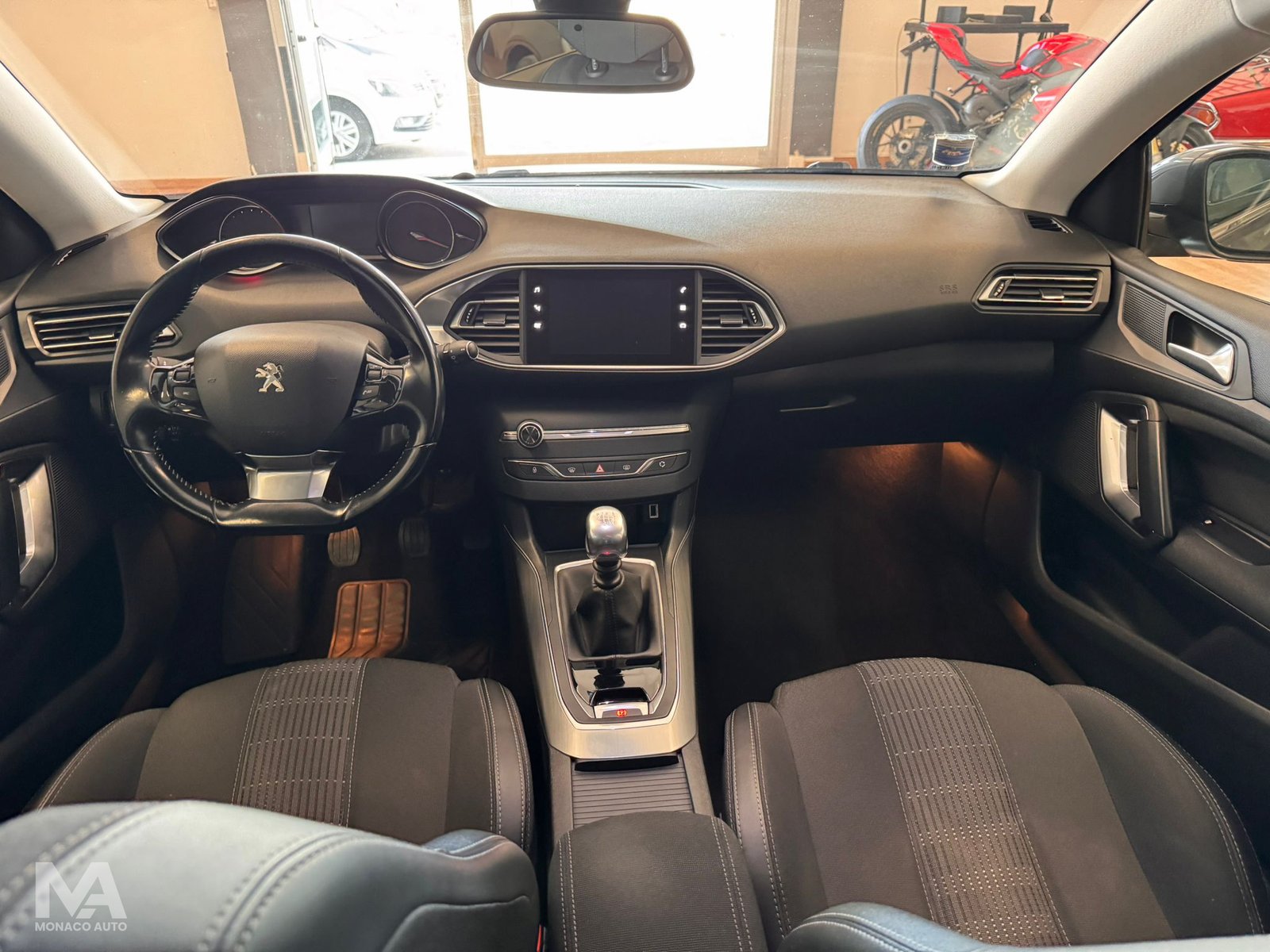 Peugeot 308 BlueHDi 130cv S&S Allure 2018