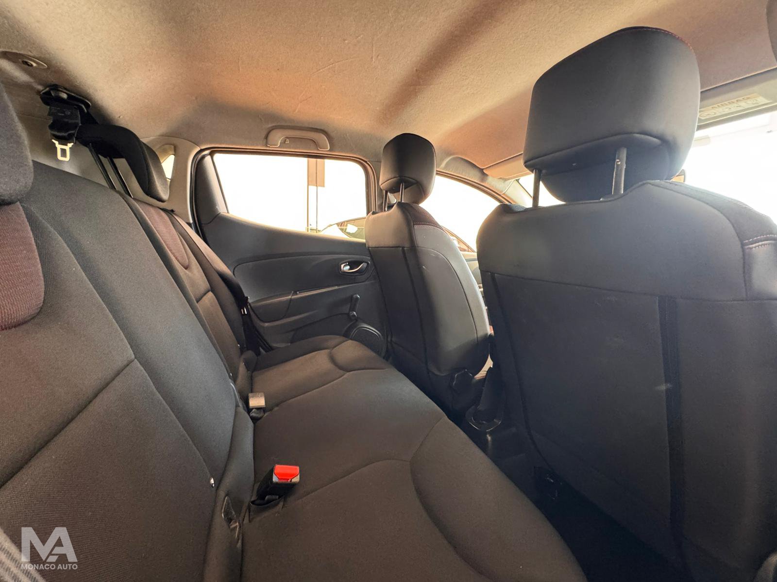 Renault Clio 1.5 dCi 8V 75CV zen 2015