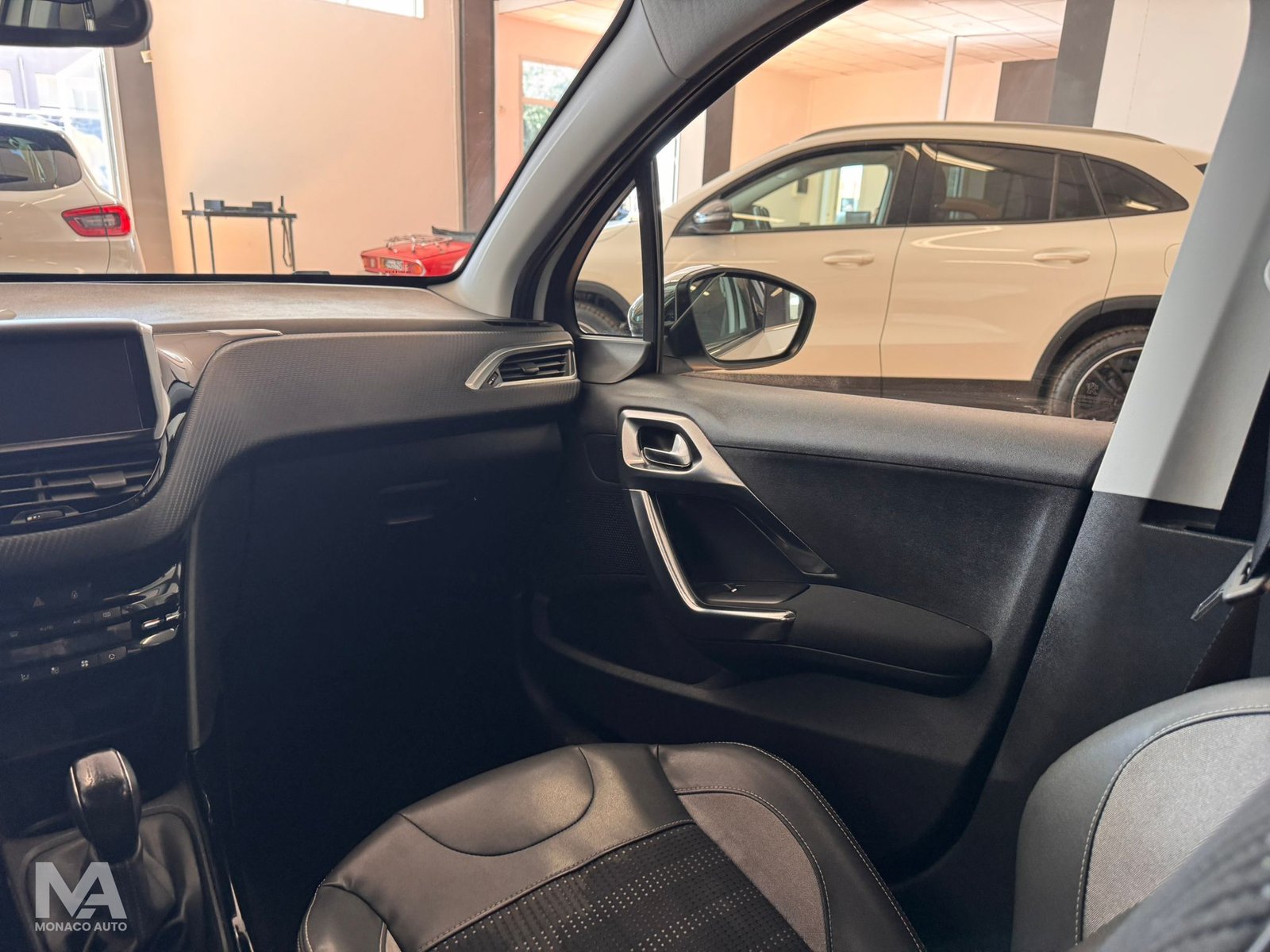 Peugeot 2008 Allure 1.5 HDi 100 92cv 2015