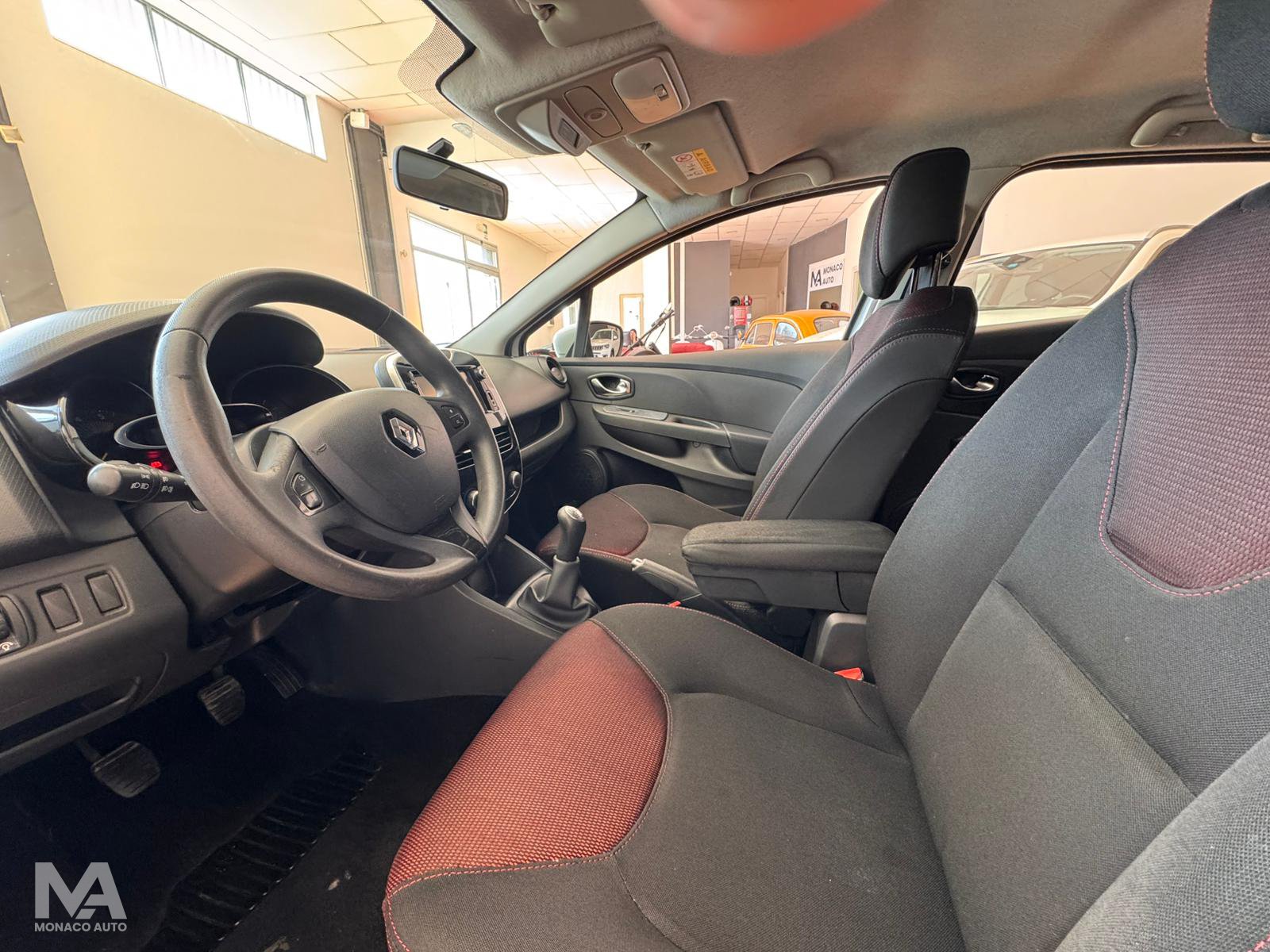 Renault Clio 1.5 dCi 8V 75CV zen 2015
