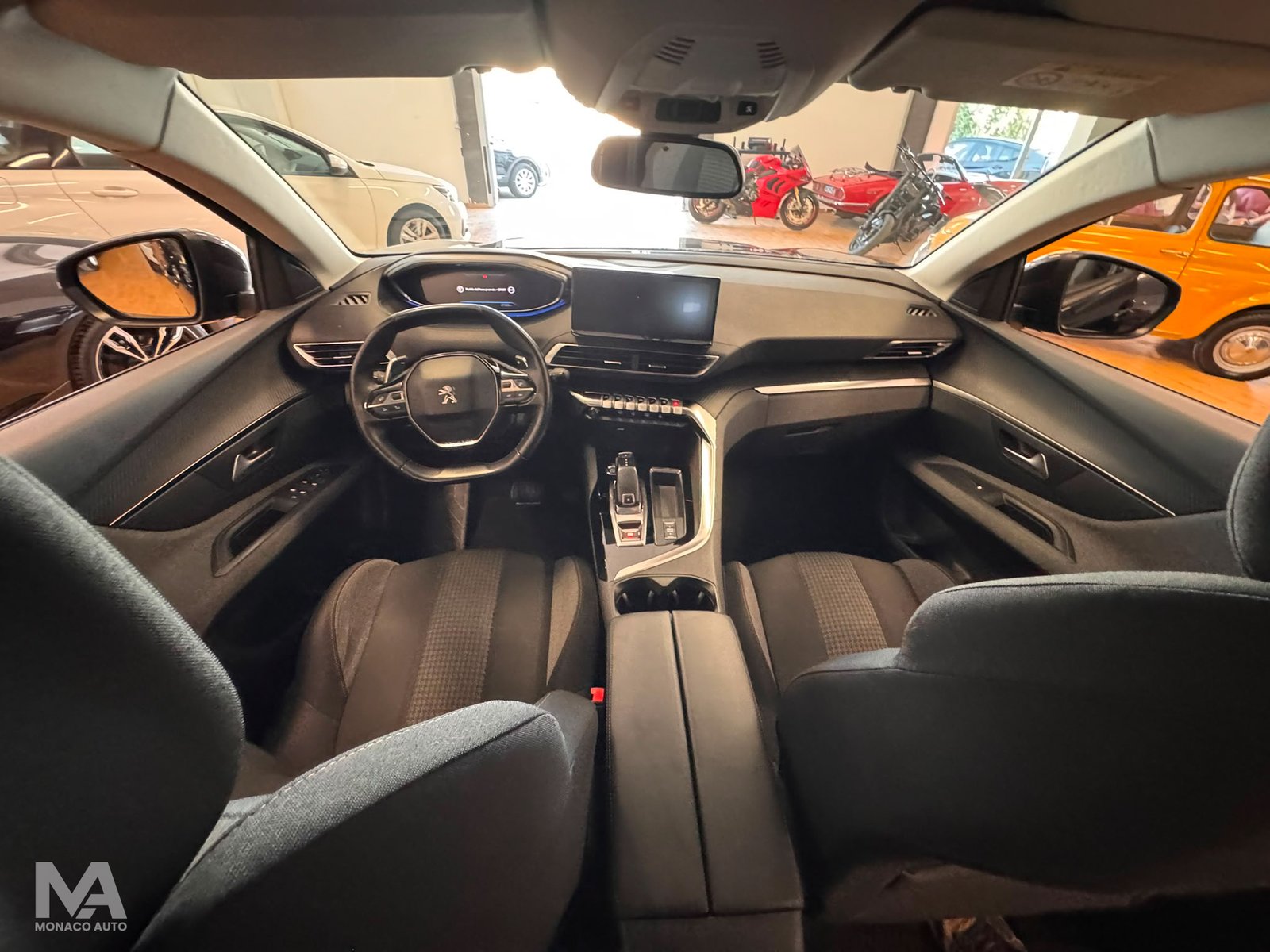 Peugeot 3008 1.5 BlueHDi 130cv Business 2020