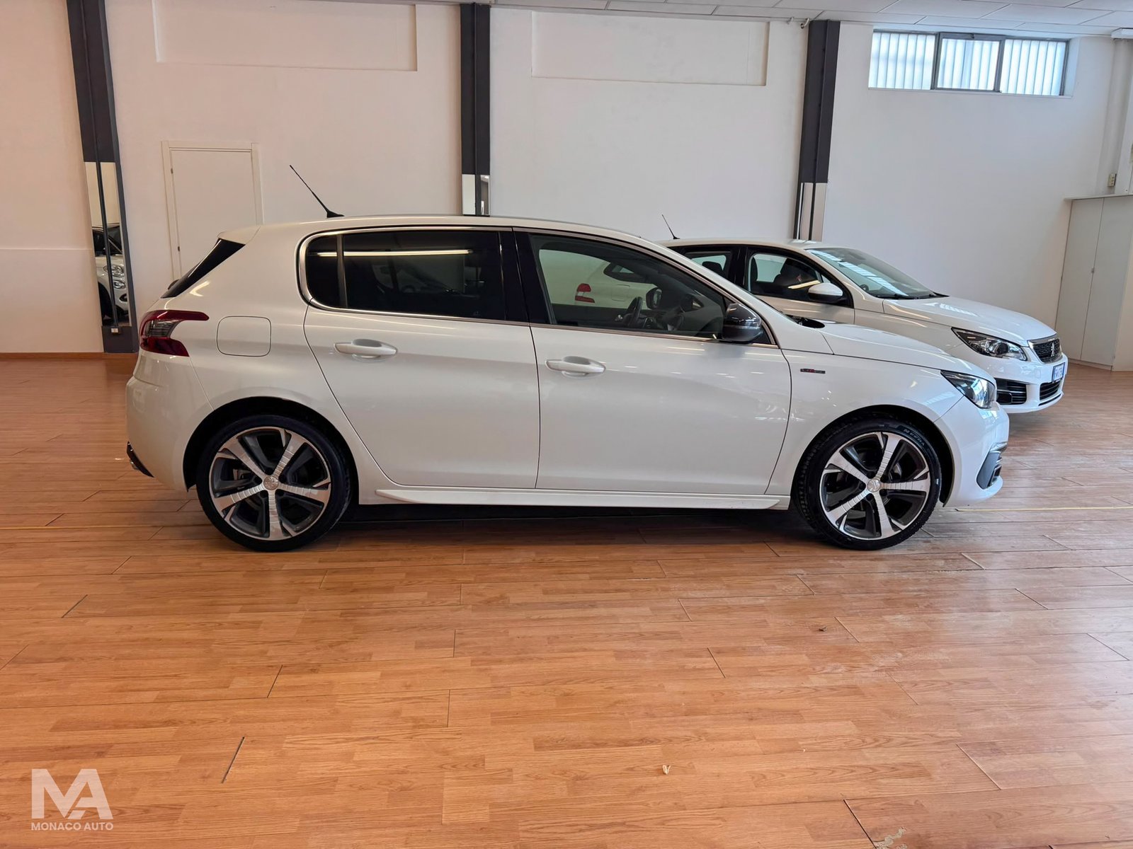 Peugeot 308 BlueHDi 1.5 130cv GT Line 2018