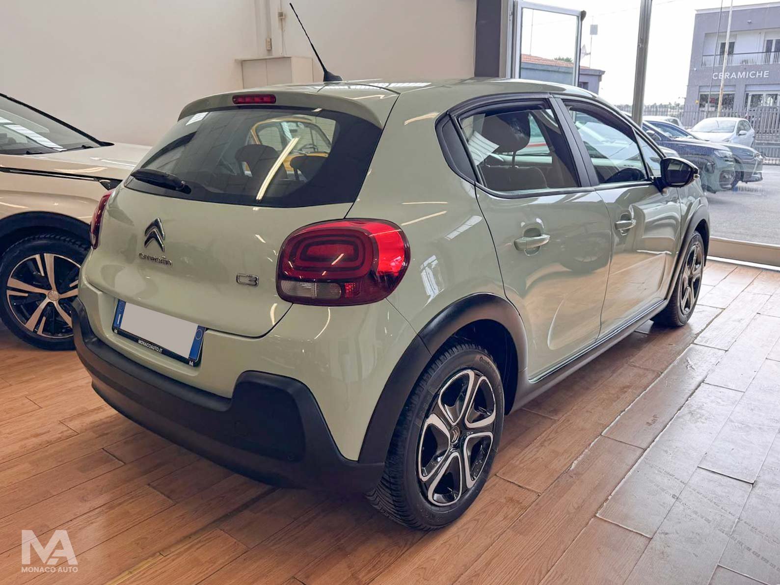 Citroen C3 PureTech 82 GPL Shine