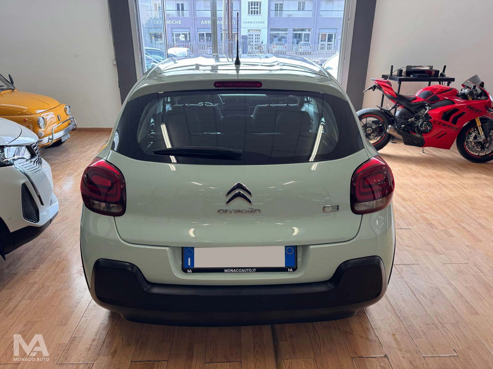 Citroen C3 PureTech 82 GPL Shine