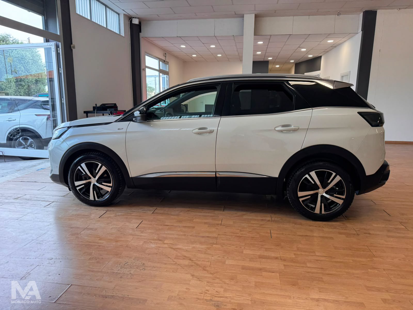 Peugeot 3008 BlueHDi 130 S&S EAT8 GT 2022