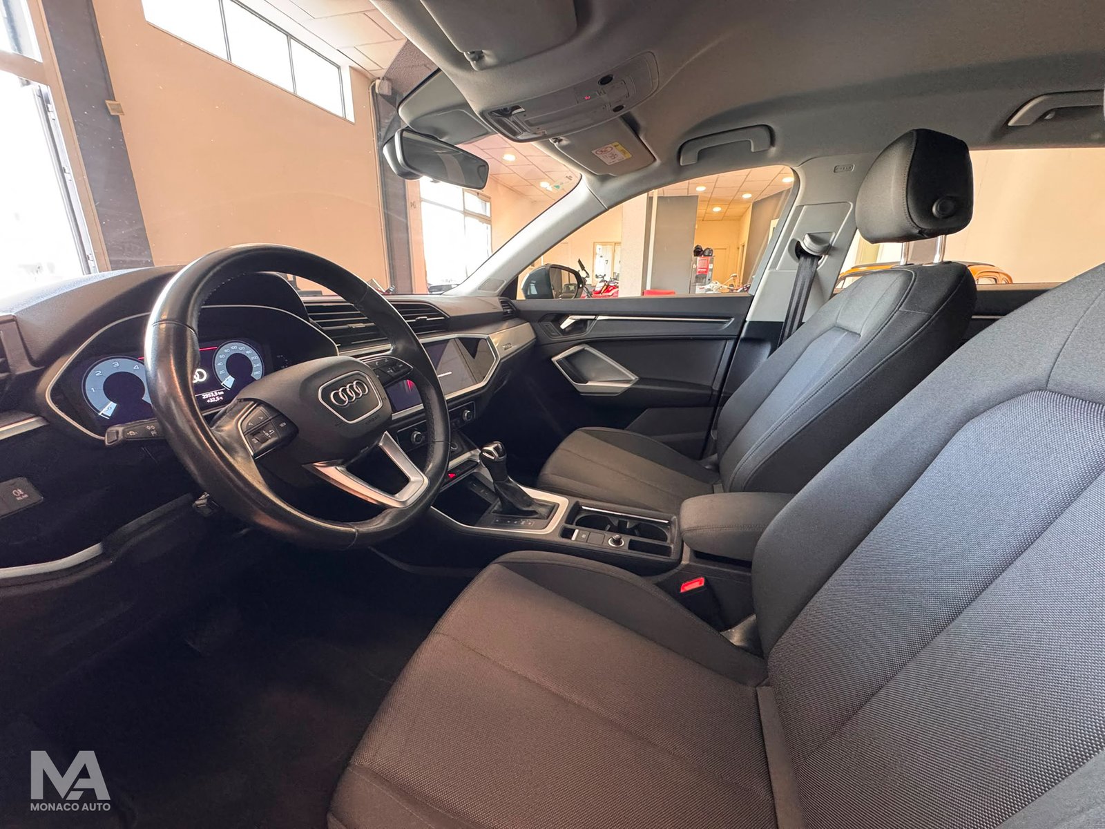 Audi Q3 2.0 TDI S tronic Business 150CV 2022