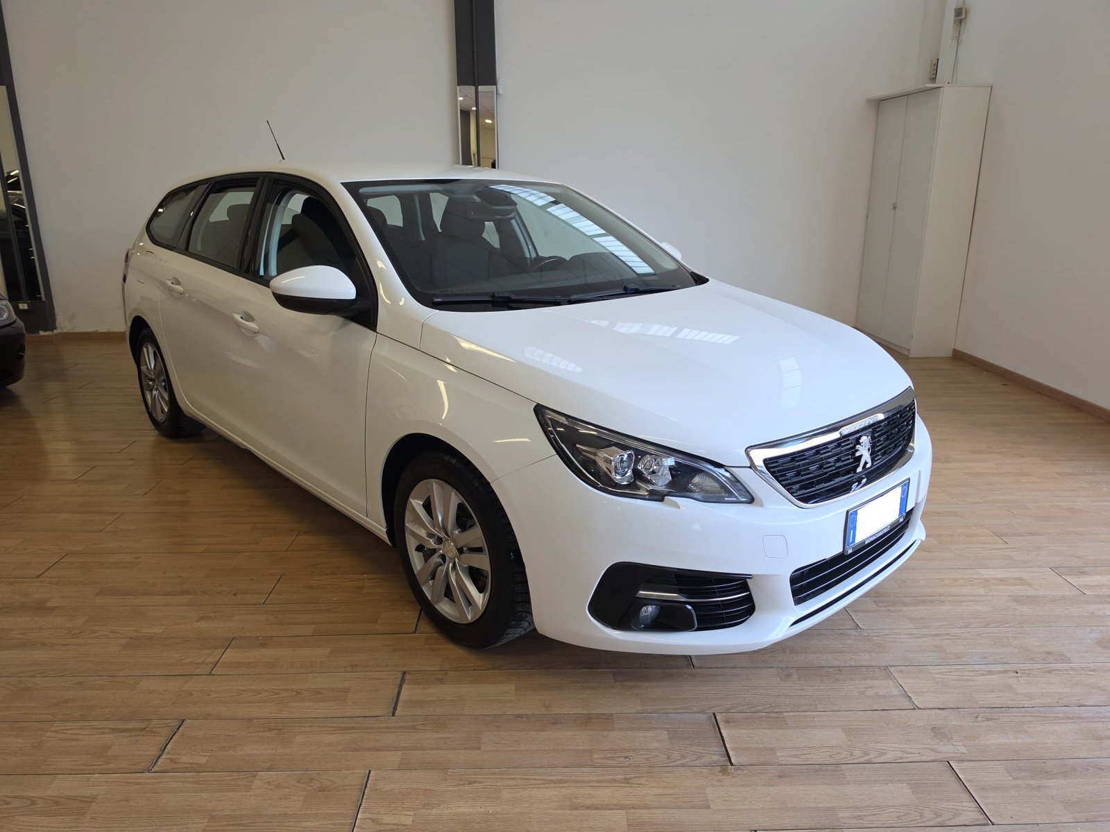 Peugeot 308 1.5 BlueHDi 100CV Business 2019