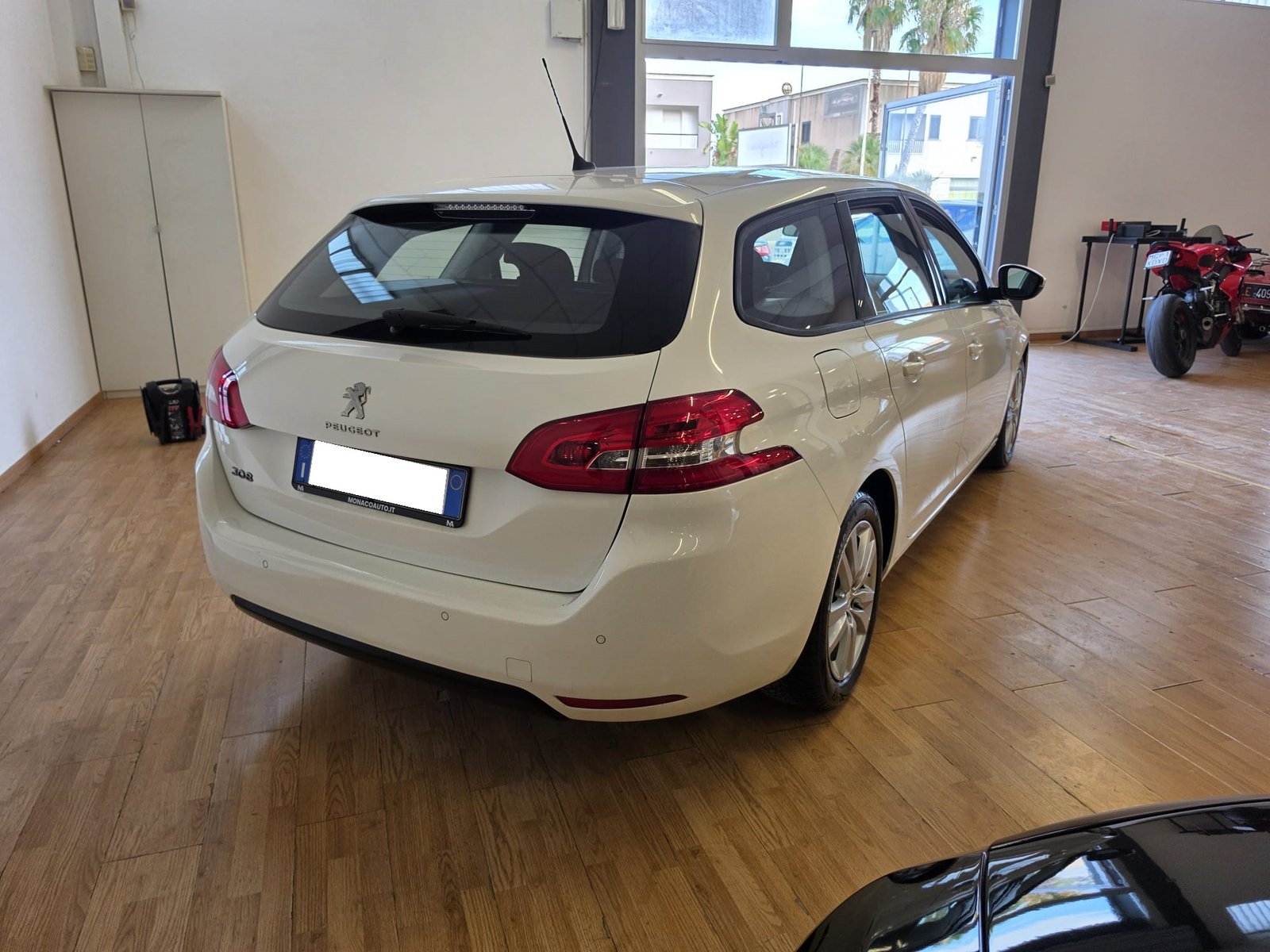 Peugeot 308 1.5 BlueHDi 100CV Business 2019