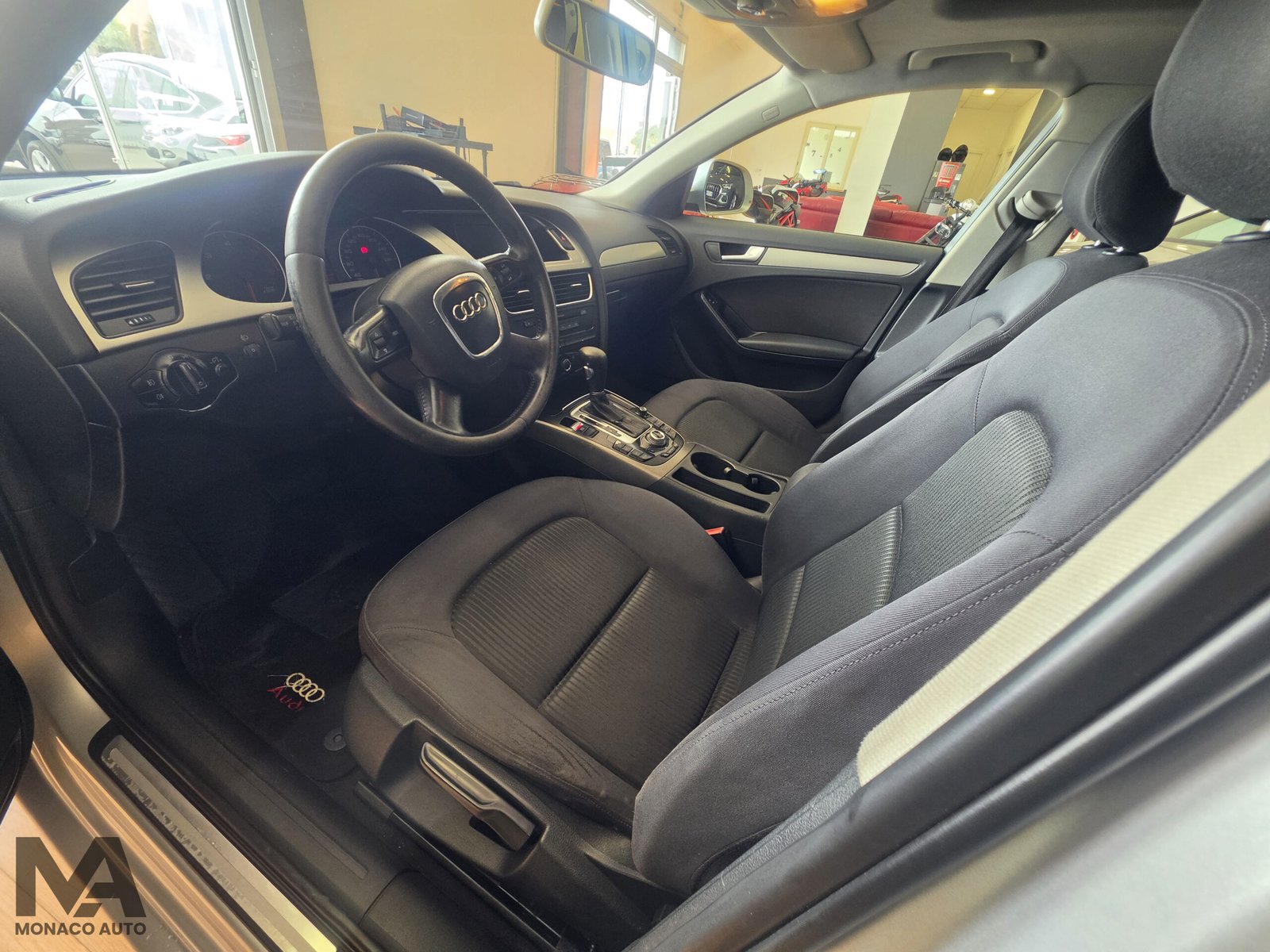 AUDI A4 AVANT 2.0 TDI 143CV 2009