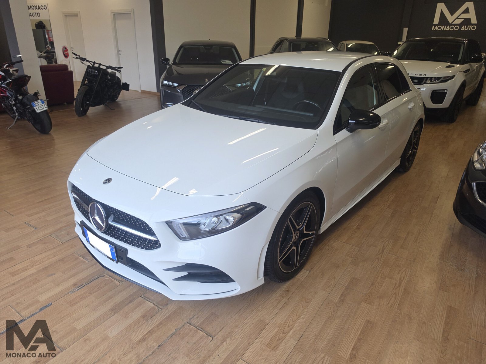MERCEDES – BENZ A 220D PREMIUM AMG 190CV 2021