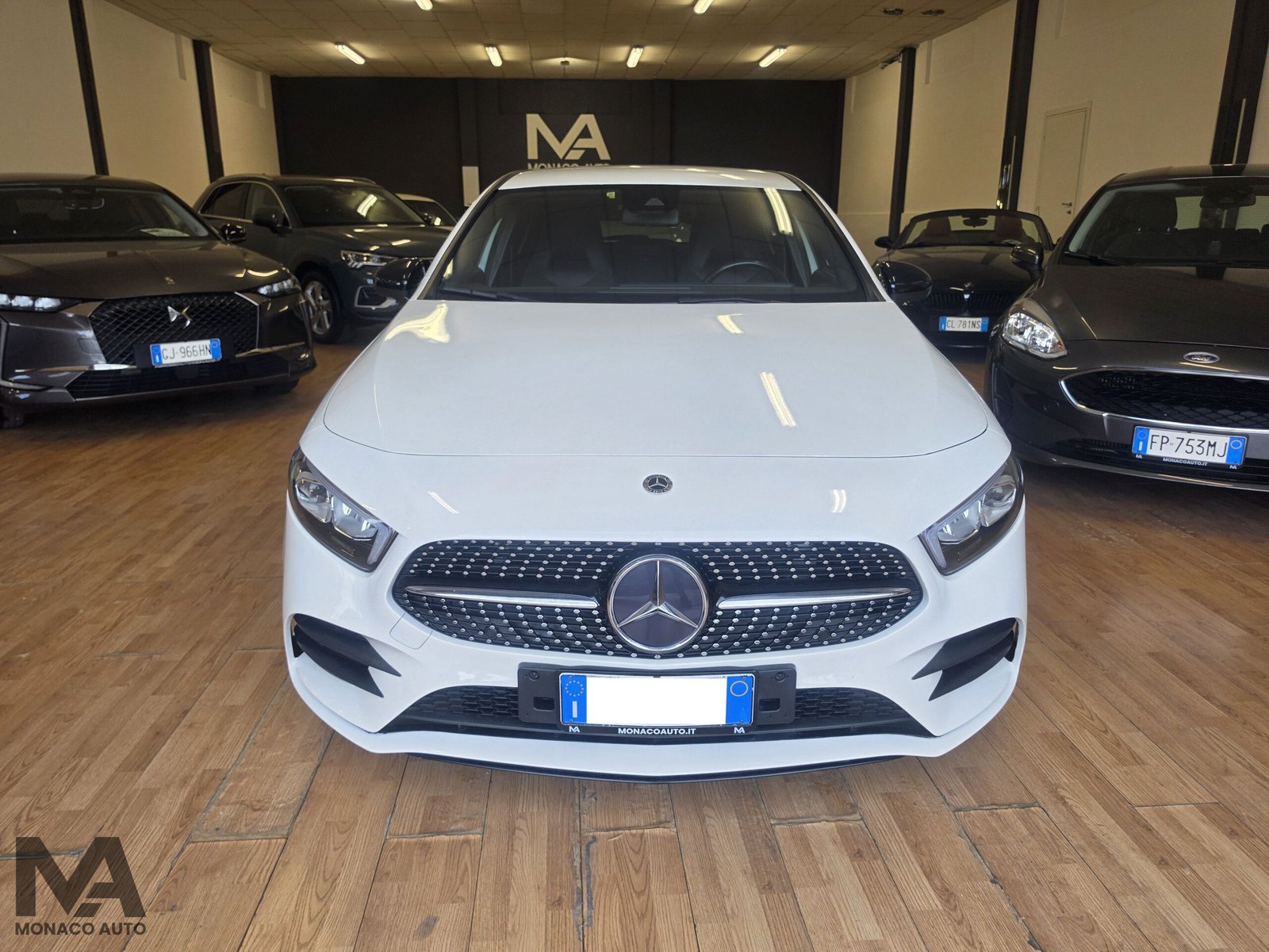MERCEDES – BENZ A 220D PREMIUM AMG 190CV 2021