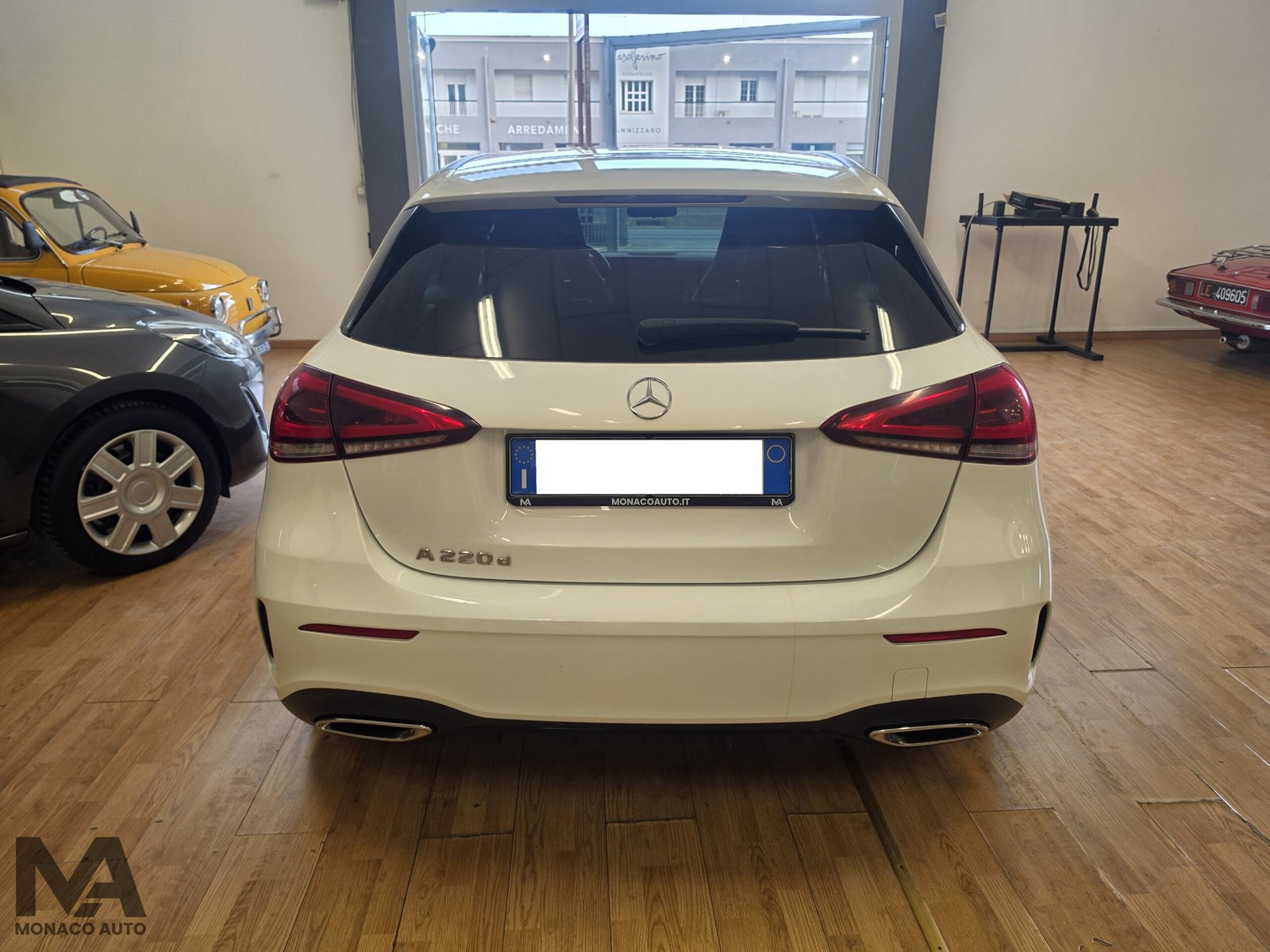 MERCEDES – BENZ A 220D PREMIUM AMG 190CV 2021
