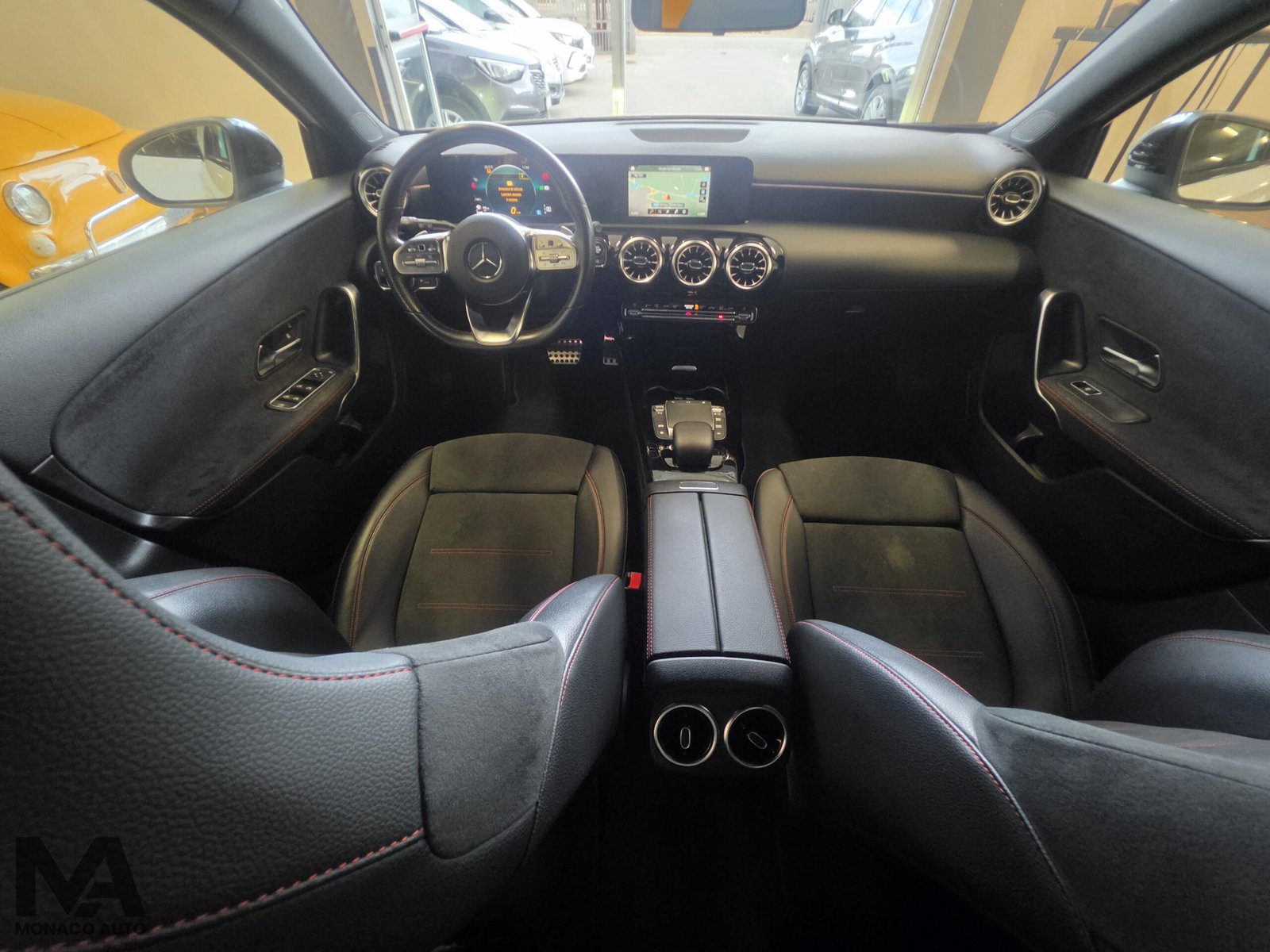 MERCEDES – BENZ A 220D PREMIUM AMG 190CV 2021