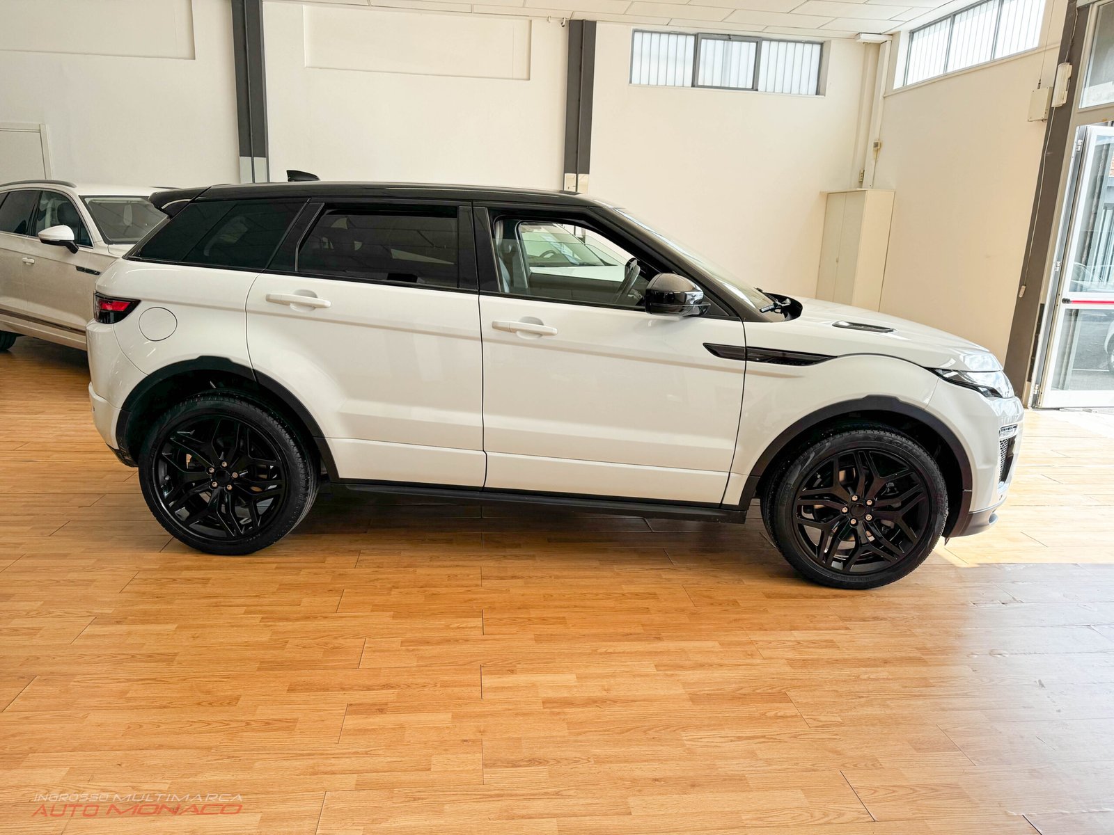 LAND ROVER RR EVOQUE DYNAMIC LIMITED 2.0 TD 180CV 2017