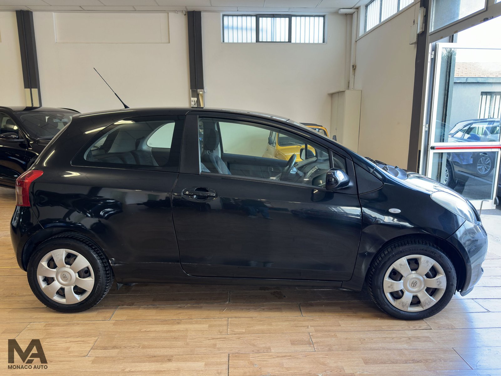 TOYOTA YARIS 1.0 70CV 2006