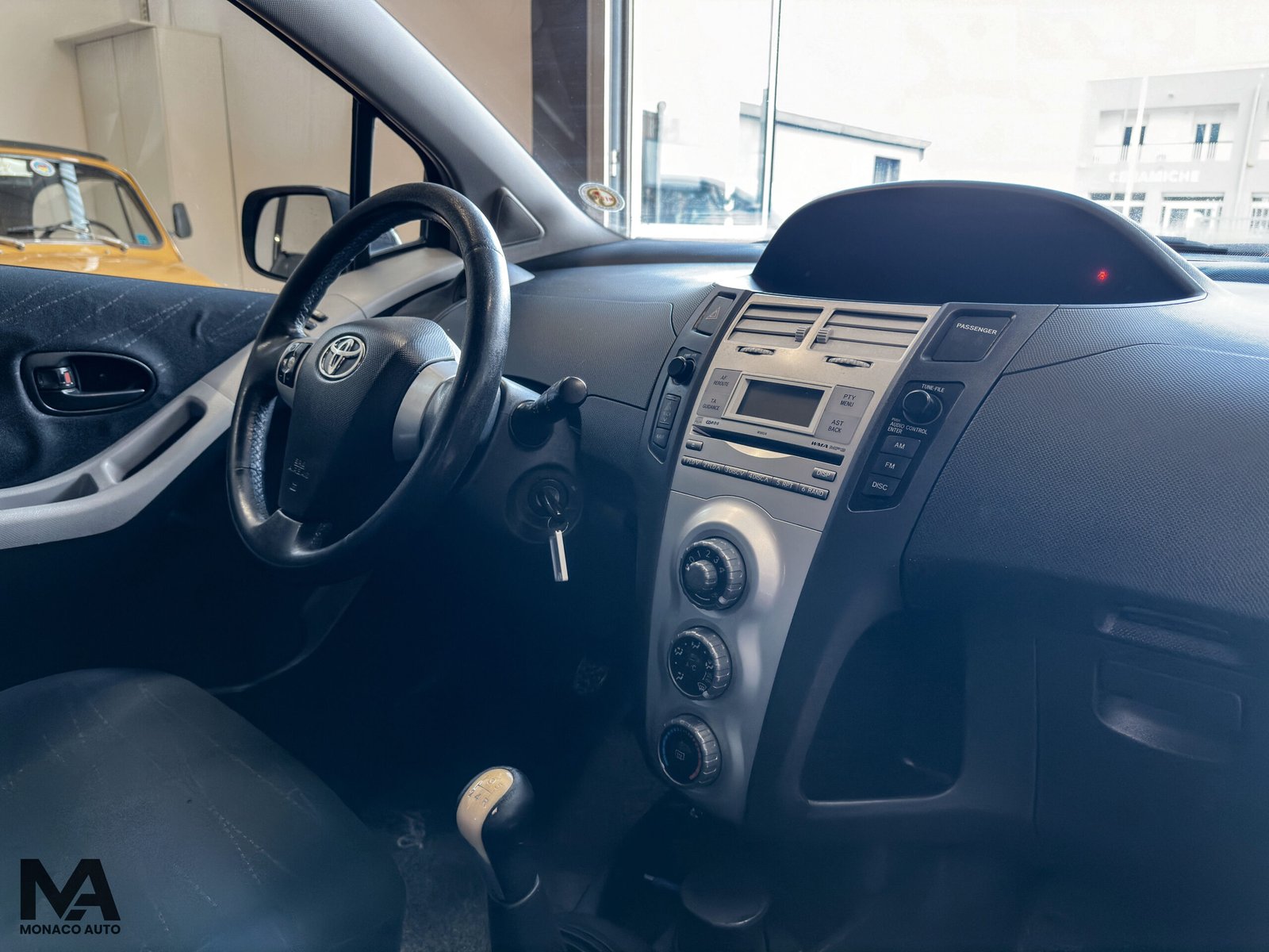TOYOTA YARIS 1.0 70CV 2006