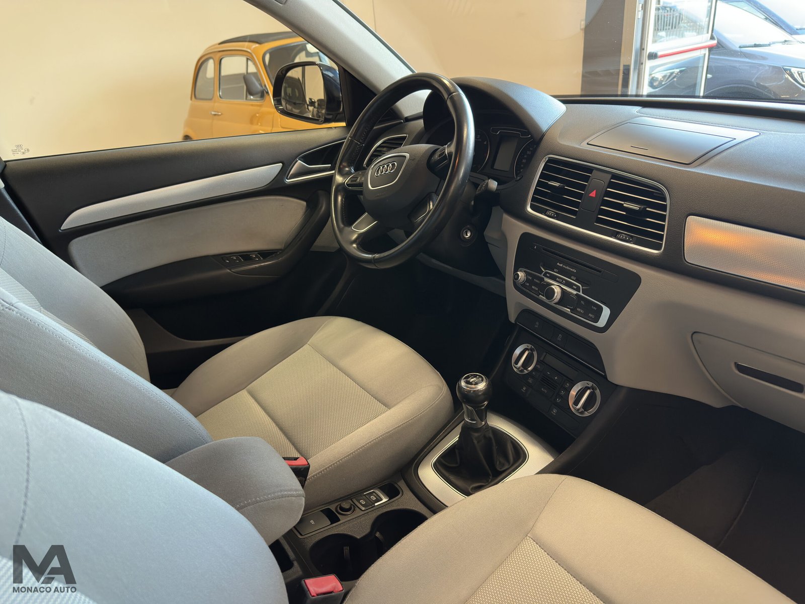 AUDI Q3 2.0TDI 140CV 2012