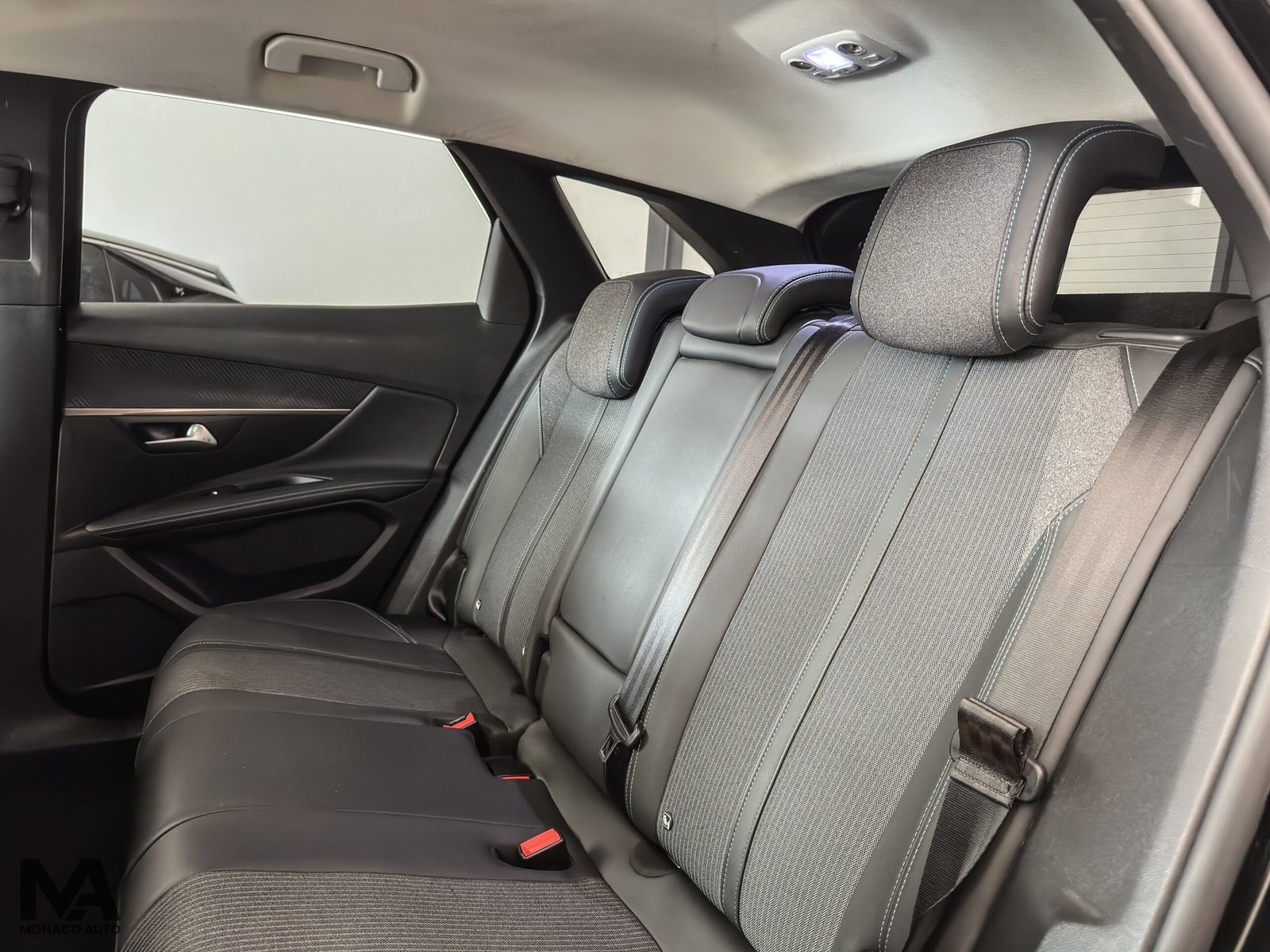 PEUGEOT 3008 ALLURE BLUEHDi 130CV 2022