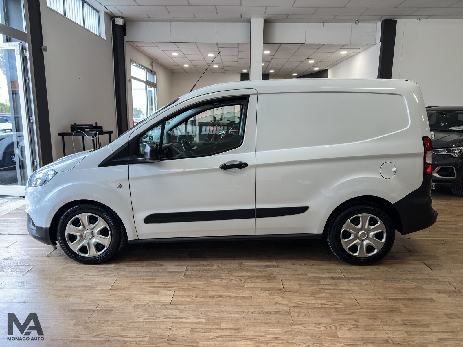 FORD TRANSIT COURIER 1.5 TDCi 75CV 2019