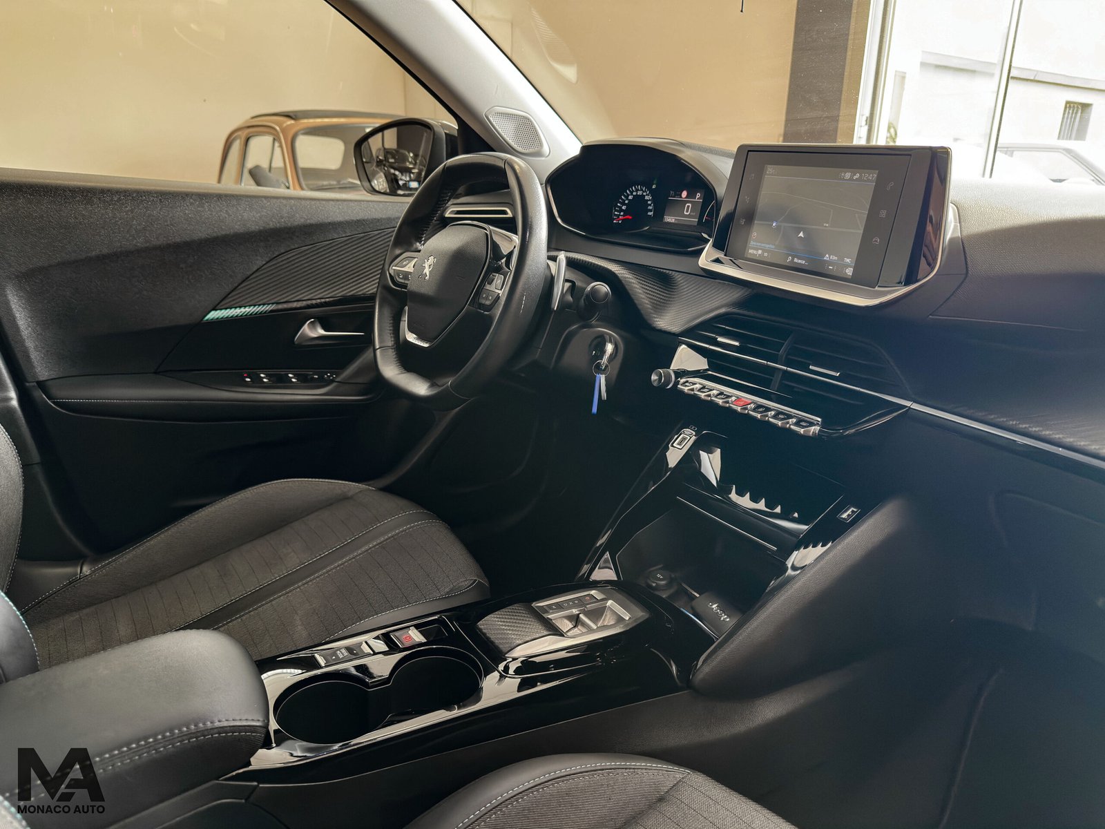 PEUGEOT 2008 ALLURE BLUEHDi EAT8 130CV 2022