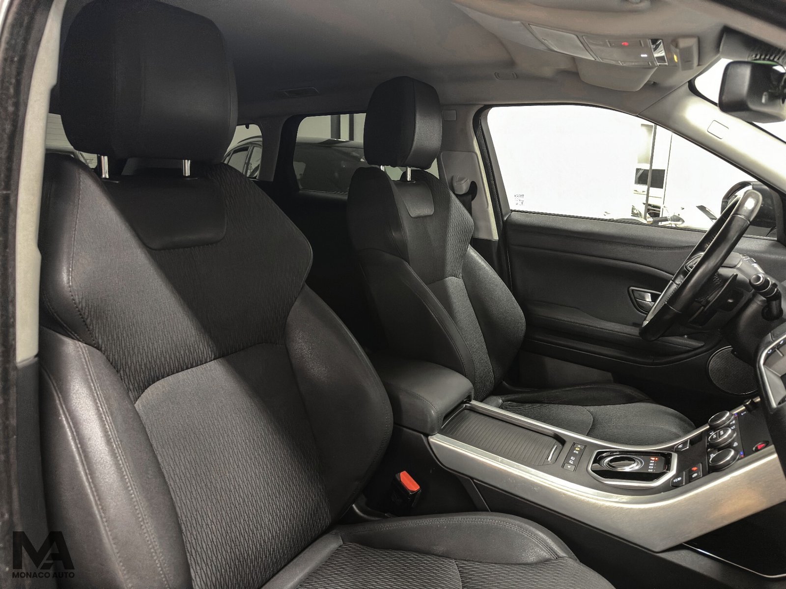 LAND ROVER R.R. EVOQUE PURE 2.0 TD 150CV 2018